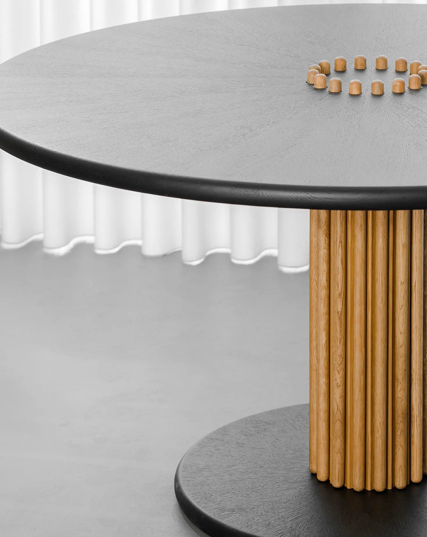 Alia Oak Dining Table Thomas Trad