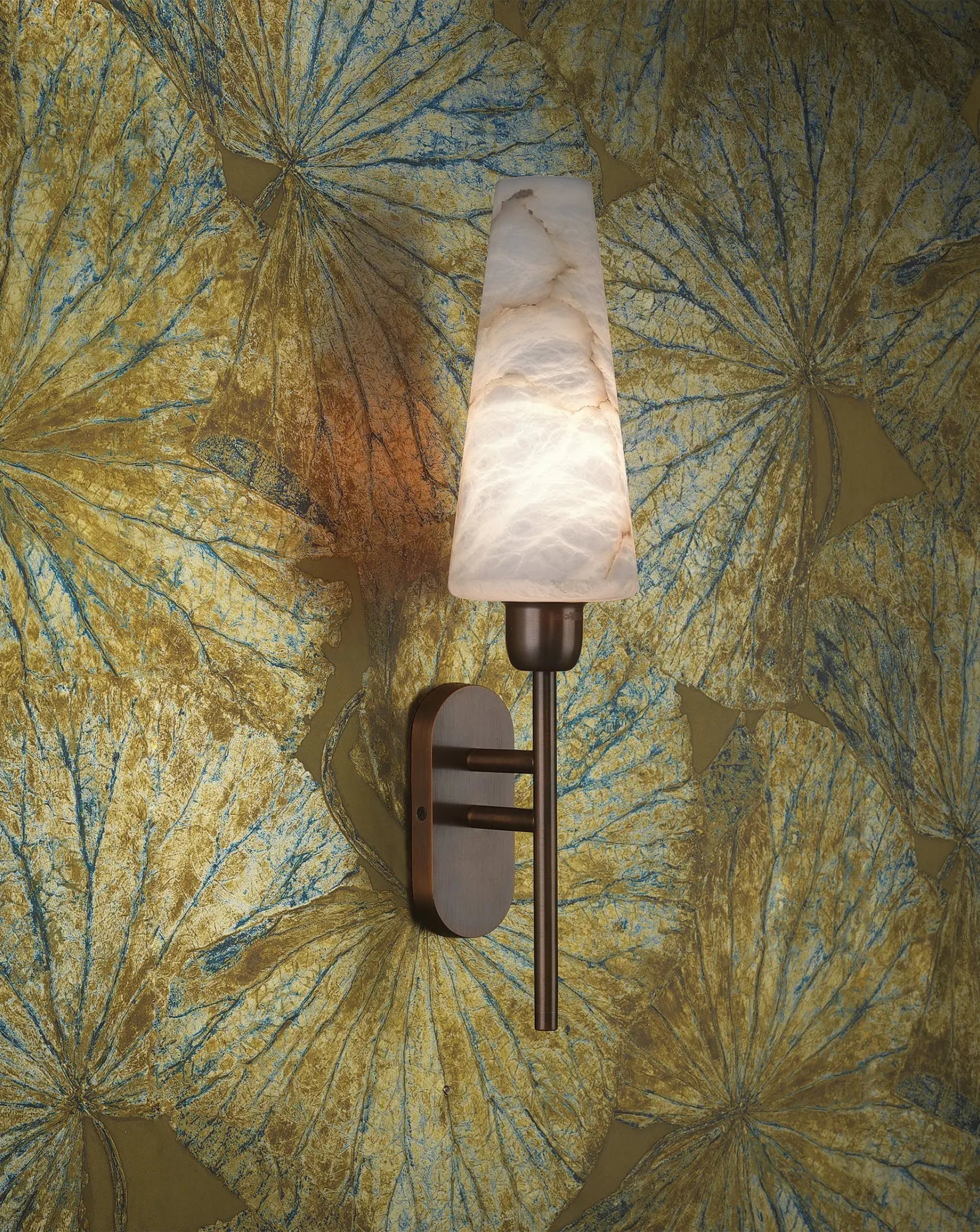 Arras Single Wall Light Northern Lights