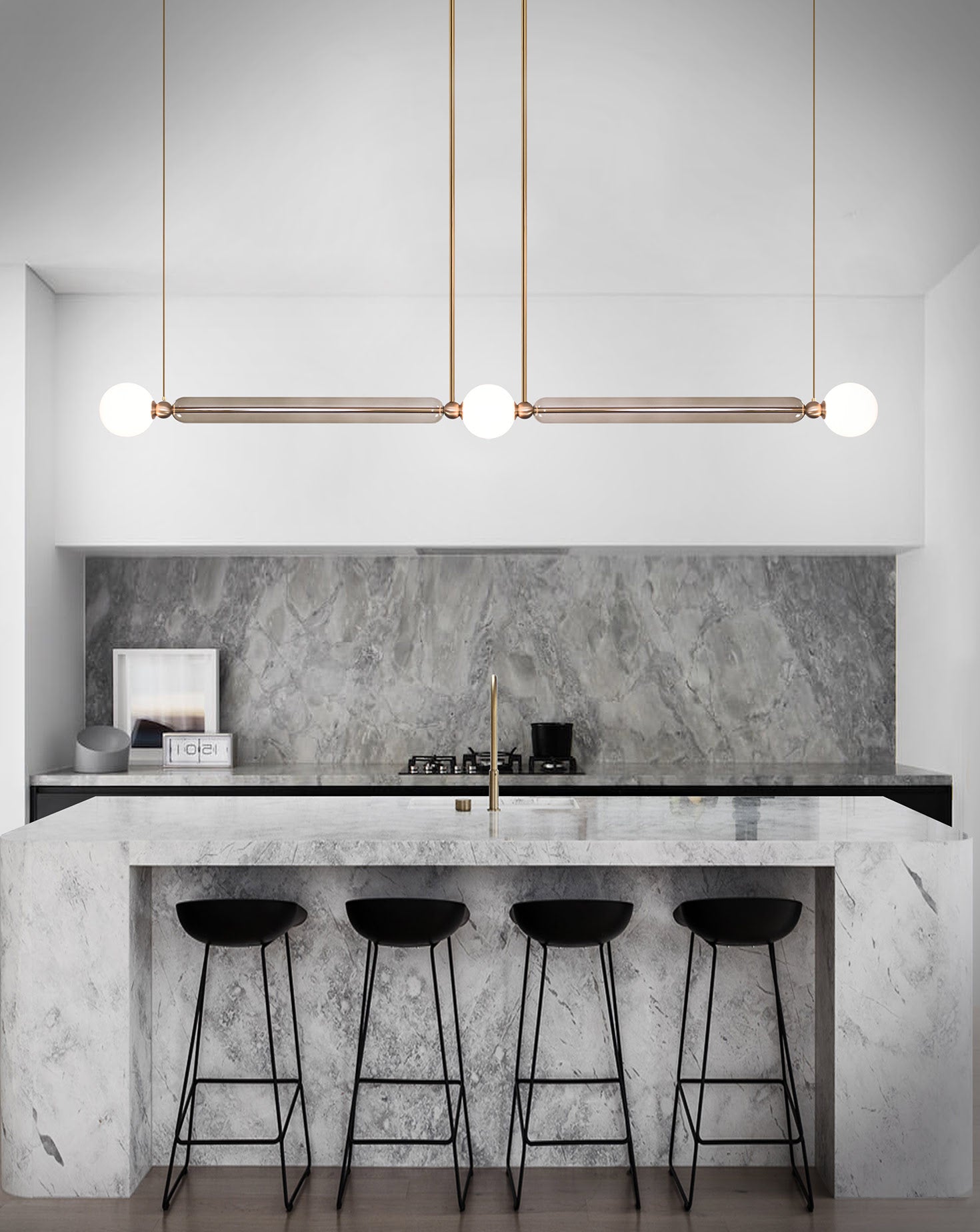 Case Linear Pendant