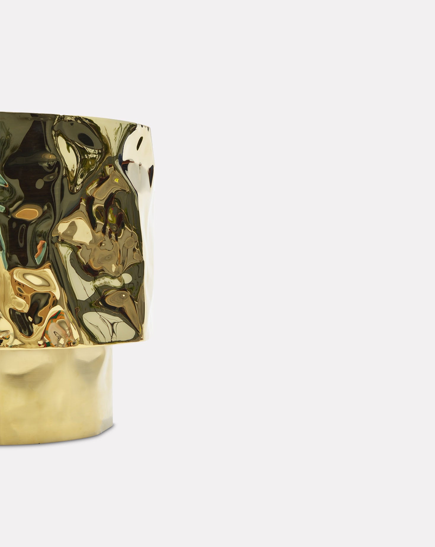 Doric Campeon Accent Table Nitush - Aroosh