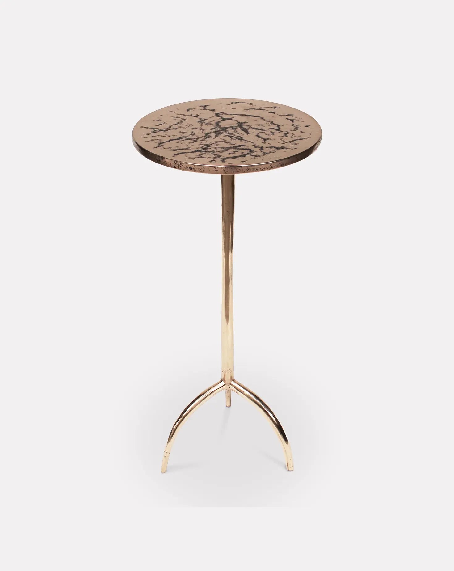 Colla Sprue Table IV Studio Sunt