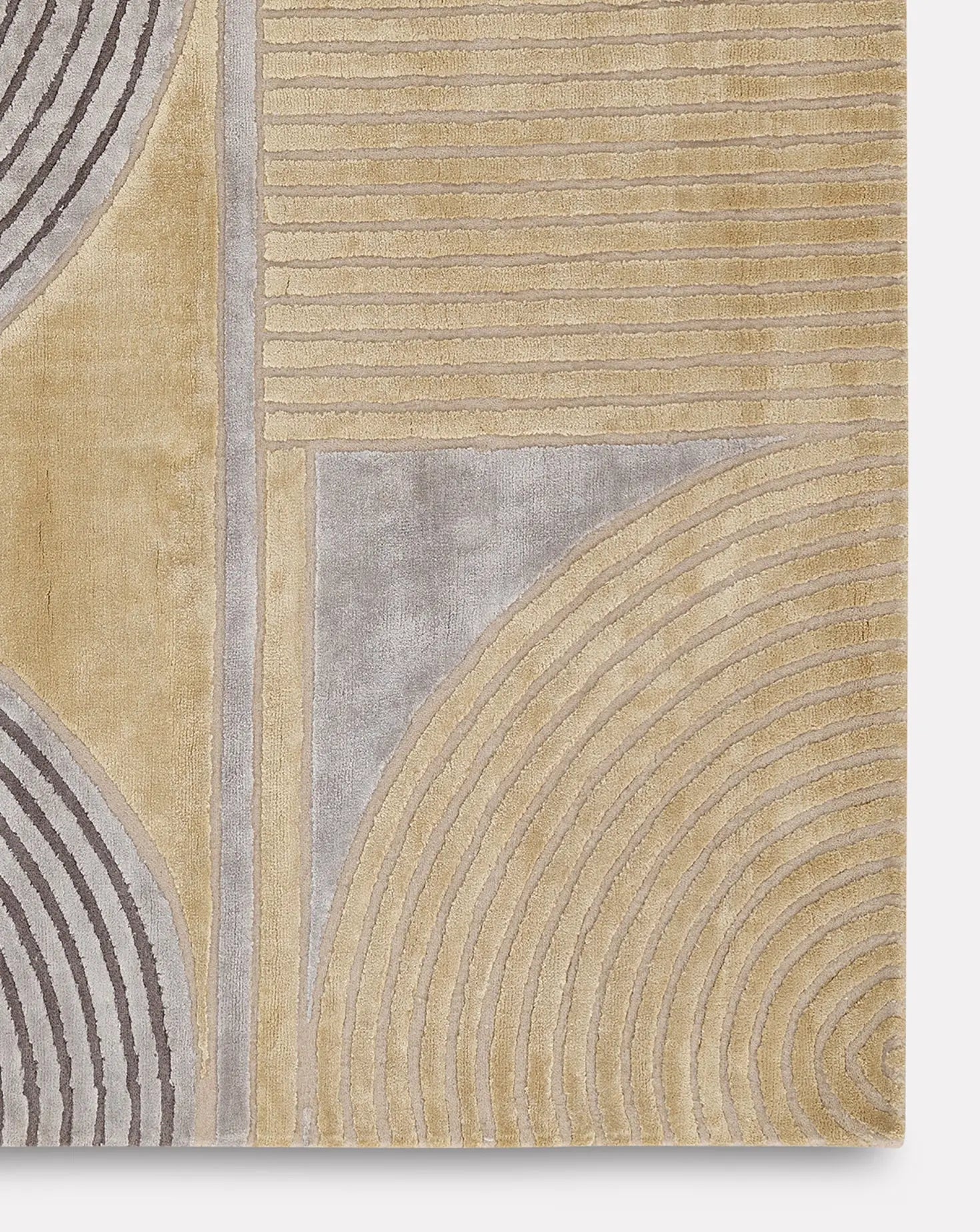 Irina Gold Rug Hands
