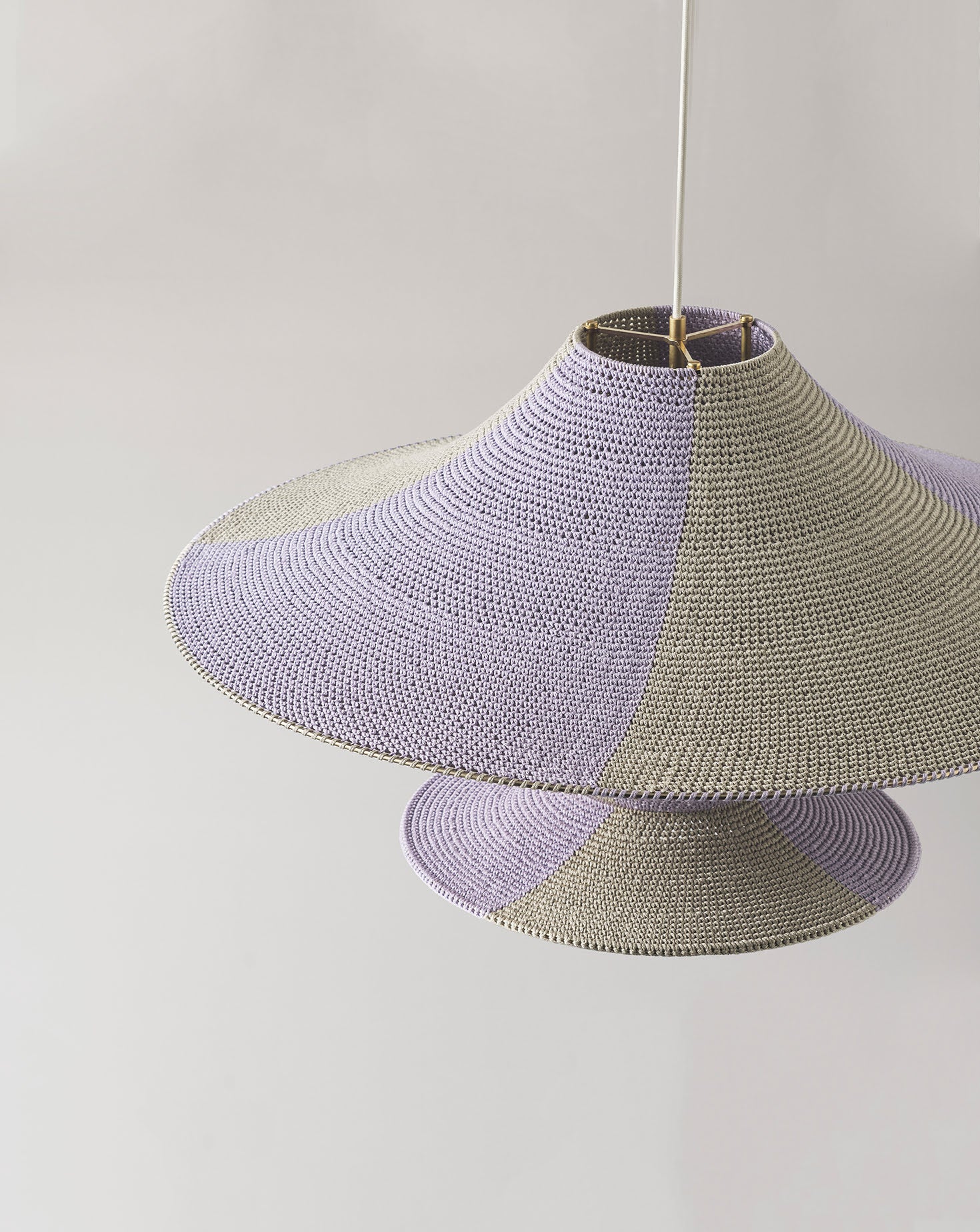 Jupe Solitaire Harlequin Pendant