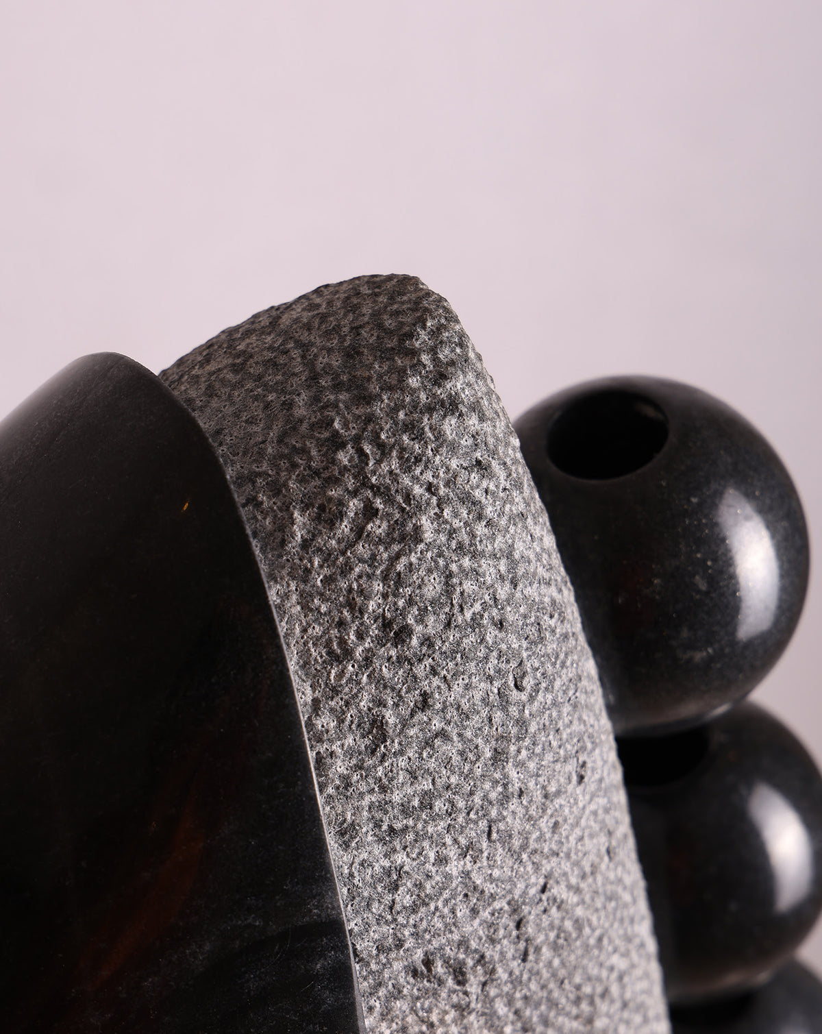 Marble piece with customisable dimensions available on request from the maker's studio