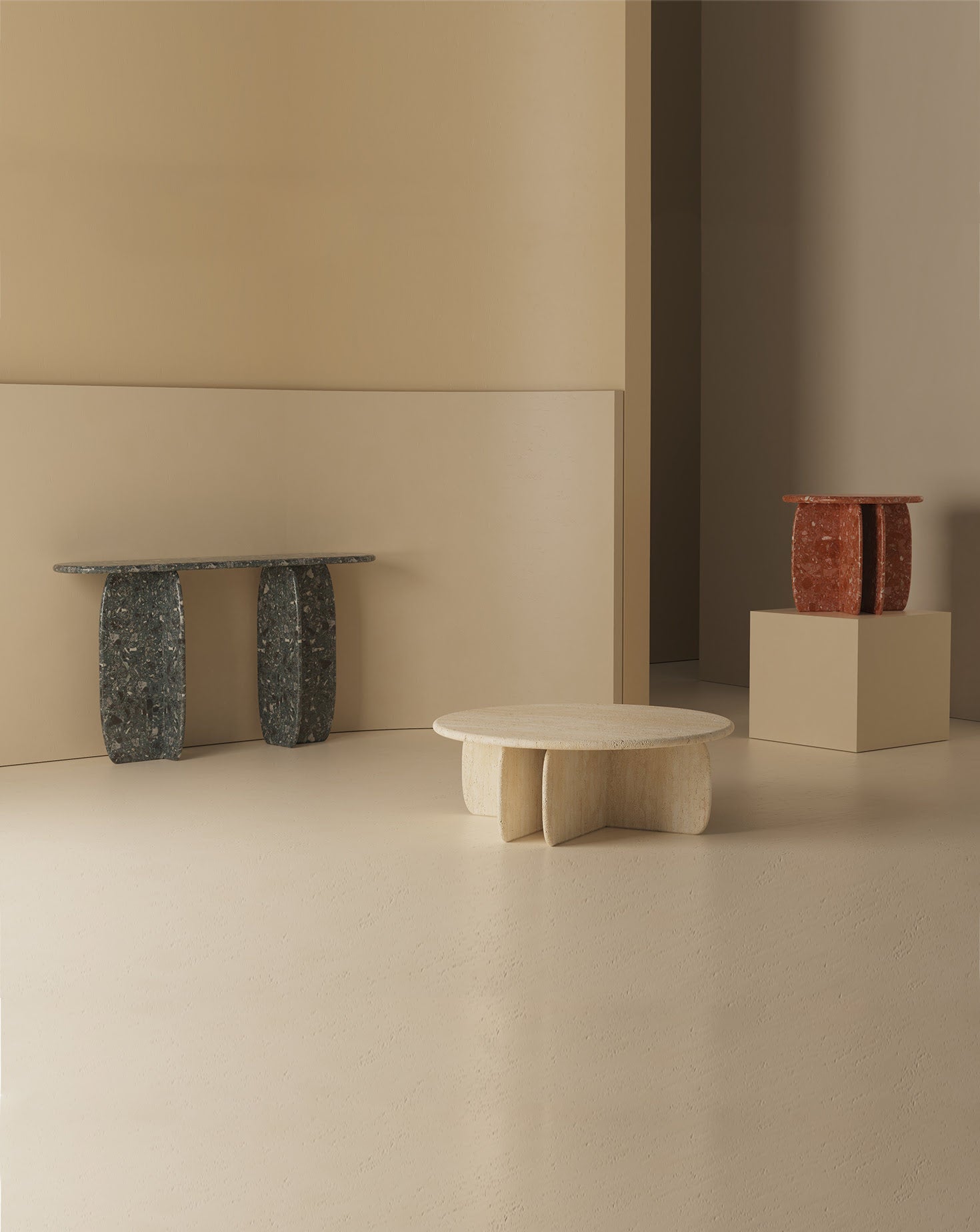 Catus Center Table