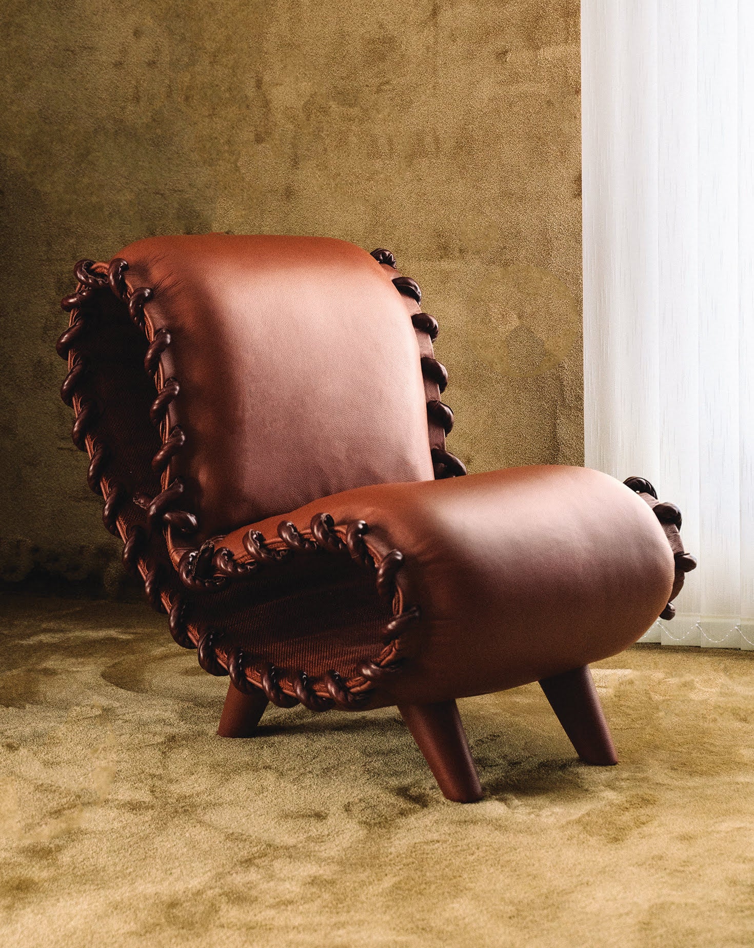 GAAR Leather Lounge Chair