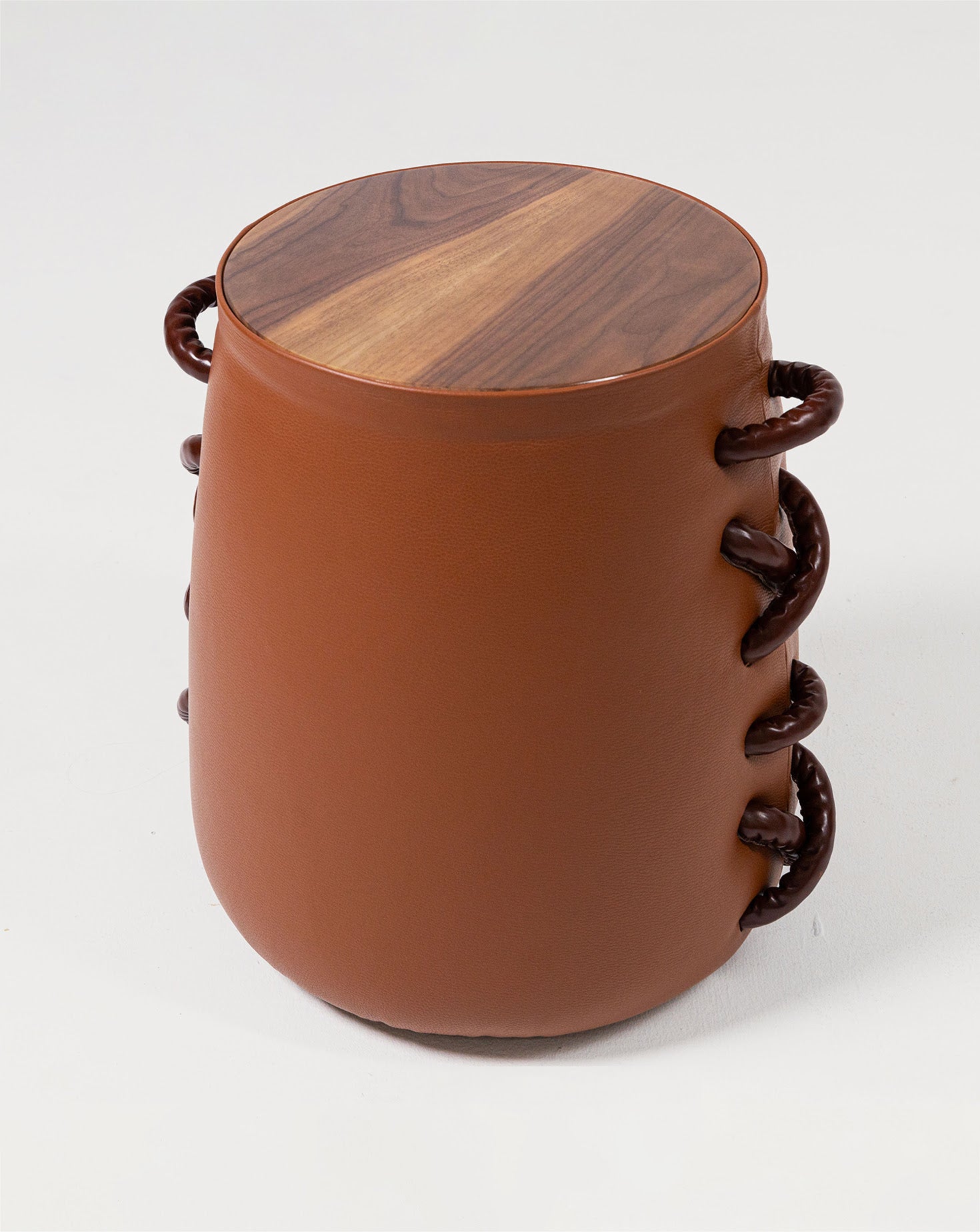 Gaar Leather Stool