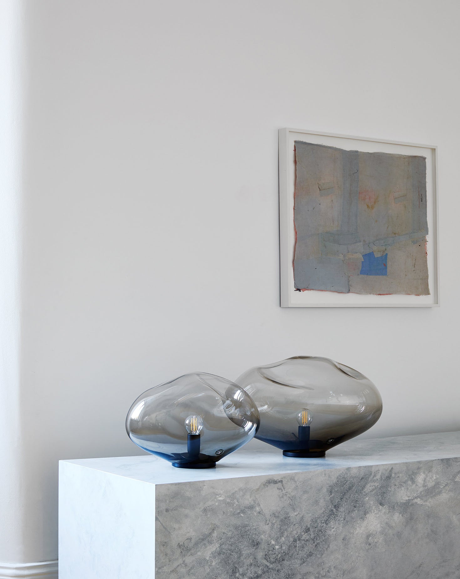 Haumea Amorph Table Lamp