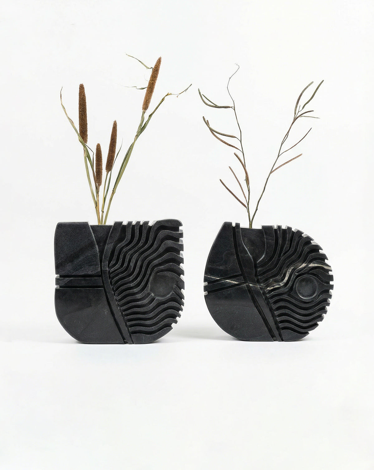 IDA 01 Black Marble Sculptural Vase