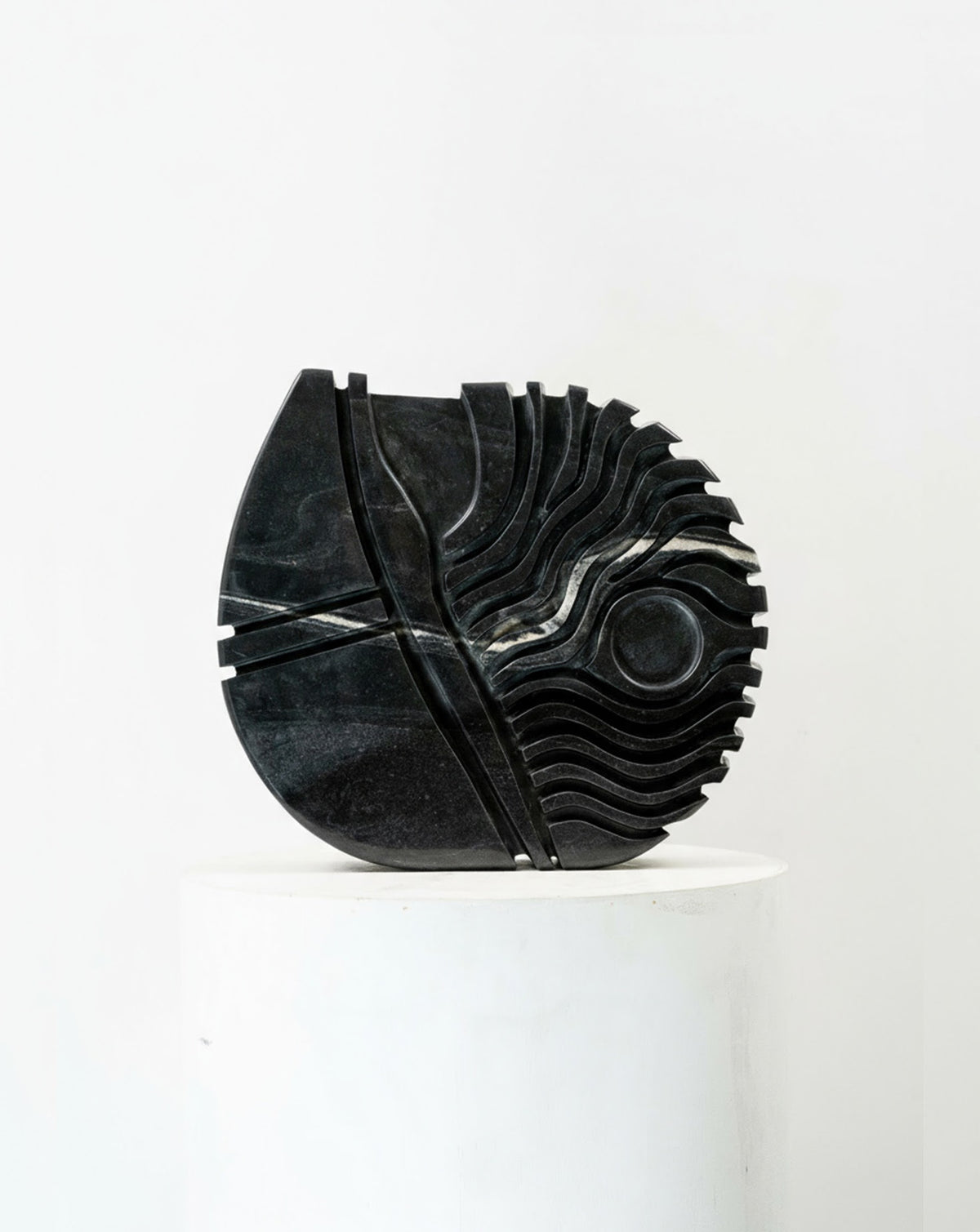 IDA 02 Black Marble Sculptural Vase