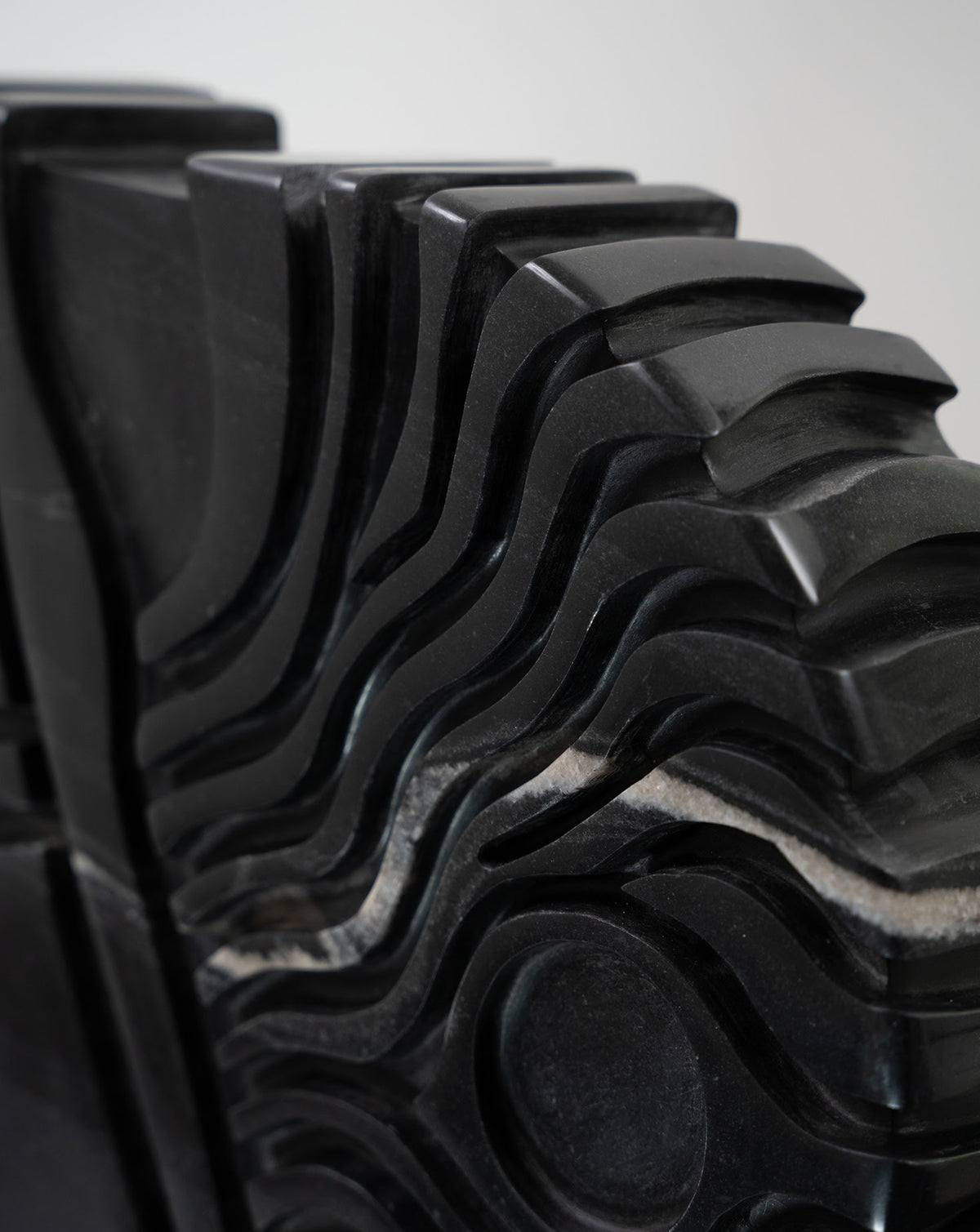 IDA 02 Black Marble Sculptural Vase
