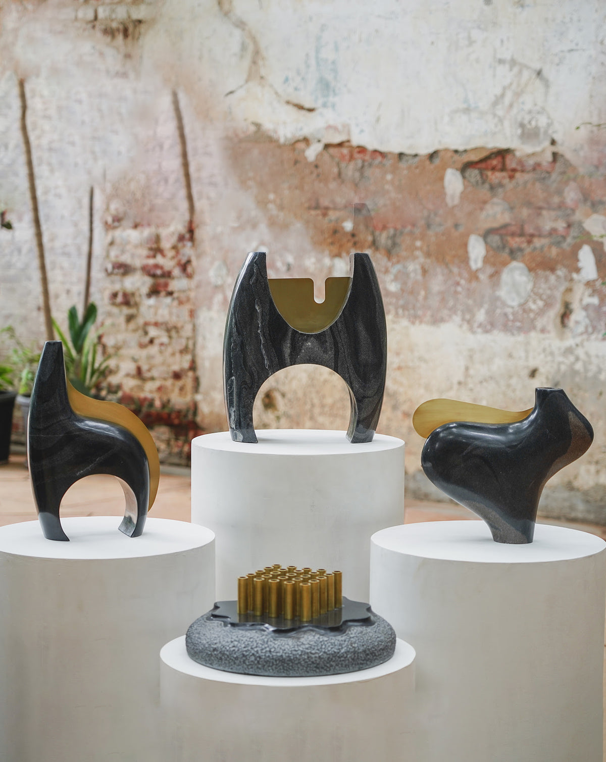 IRA 01 Marble and Brass Vase