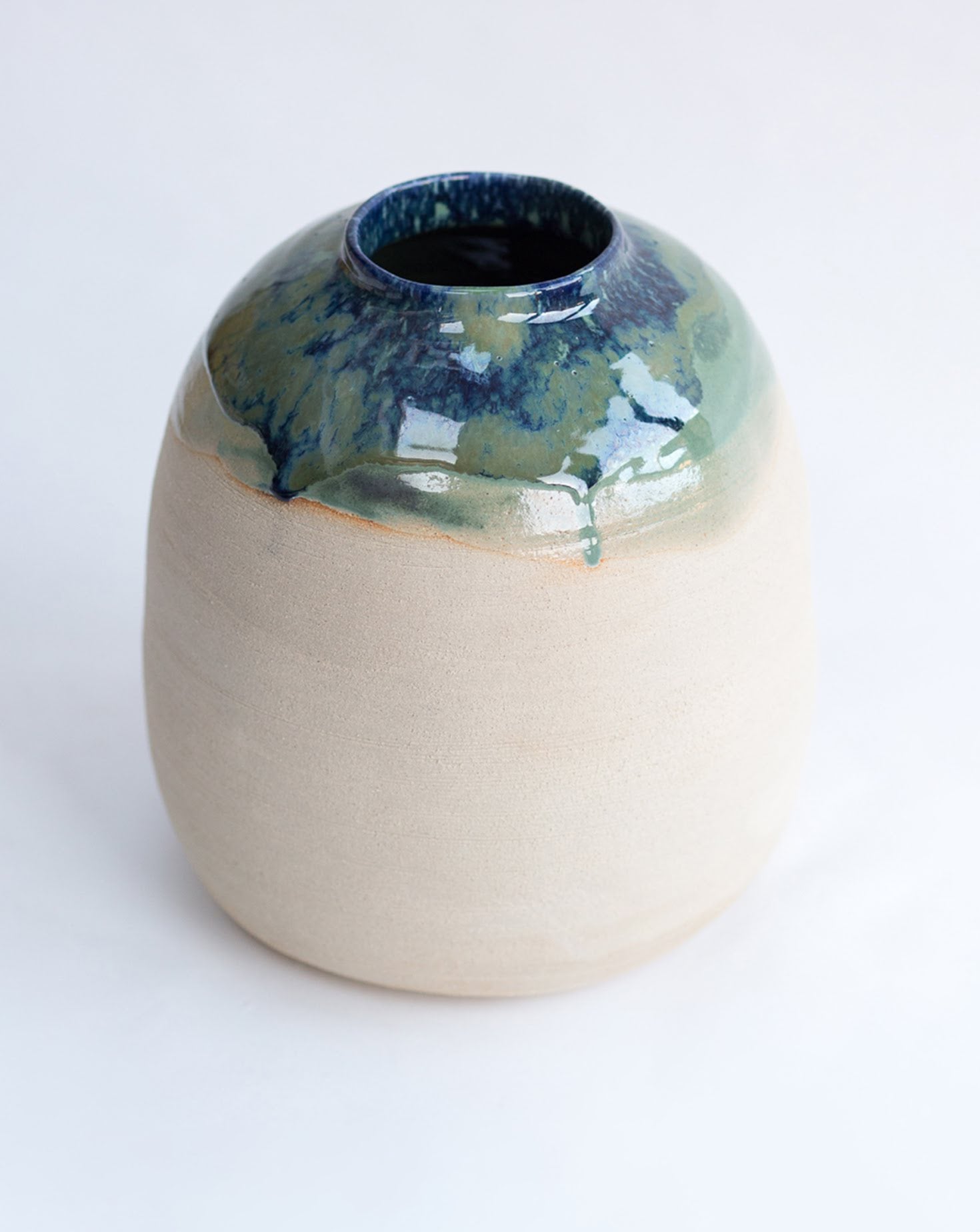 Large Jurassic Moon Jar Vessel