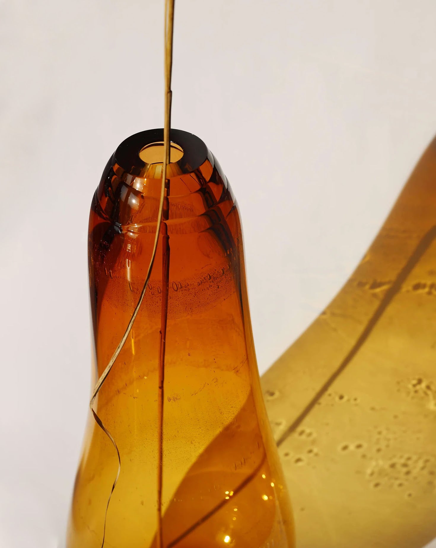 NODE Floorstanding Amber Glass Vase