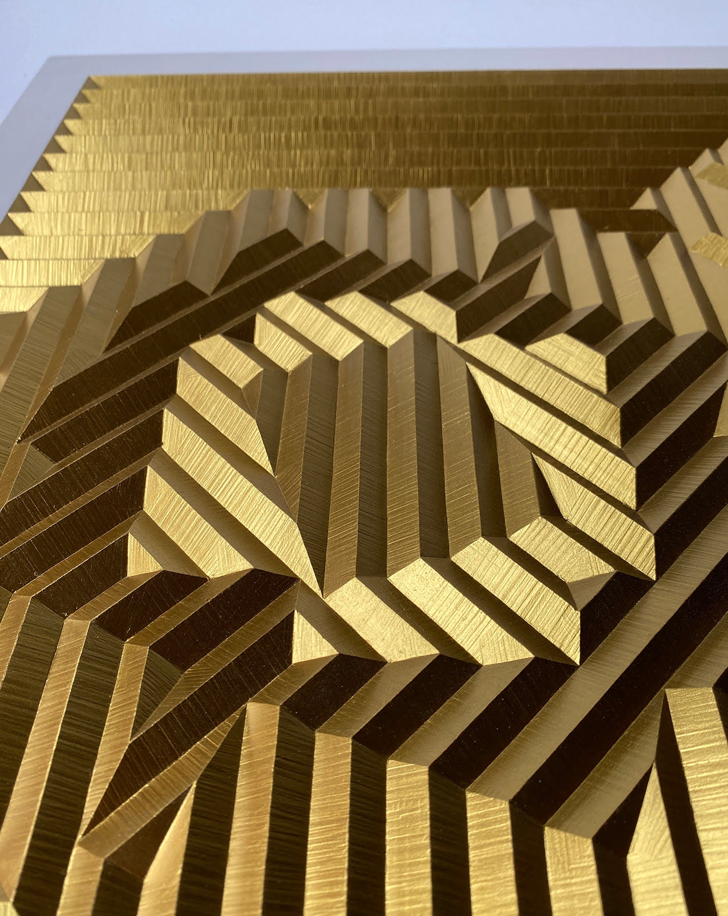 Samar Gold Cast Jesmonite Stone Carving