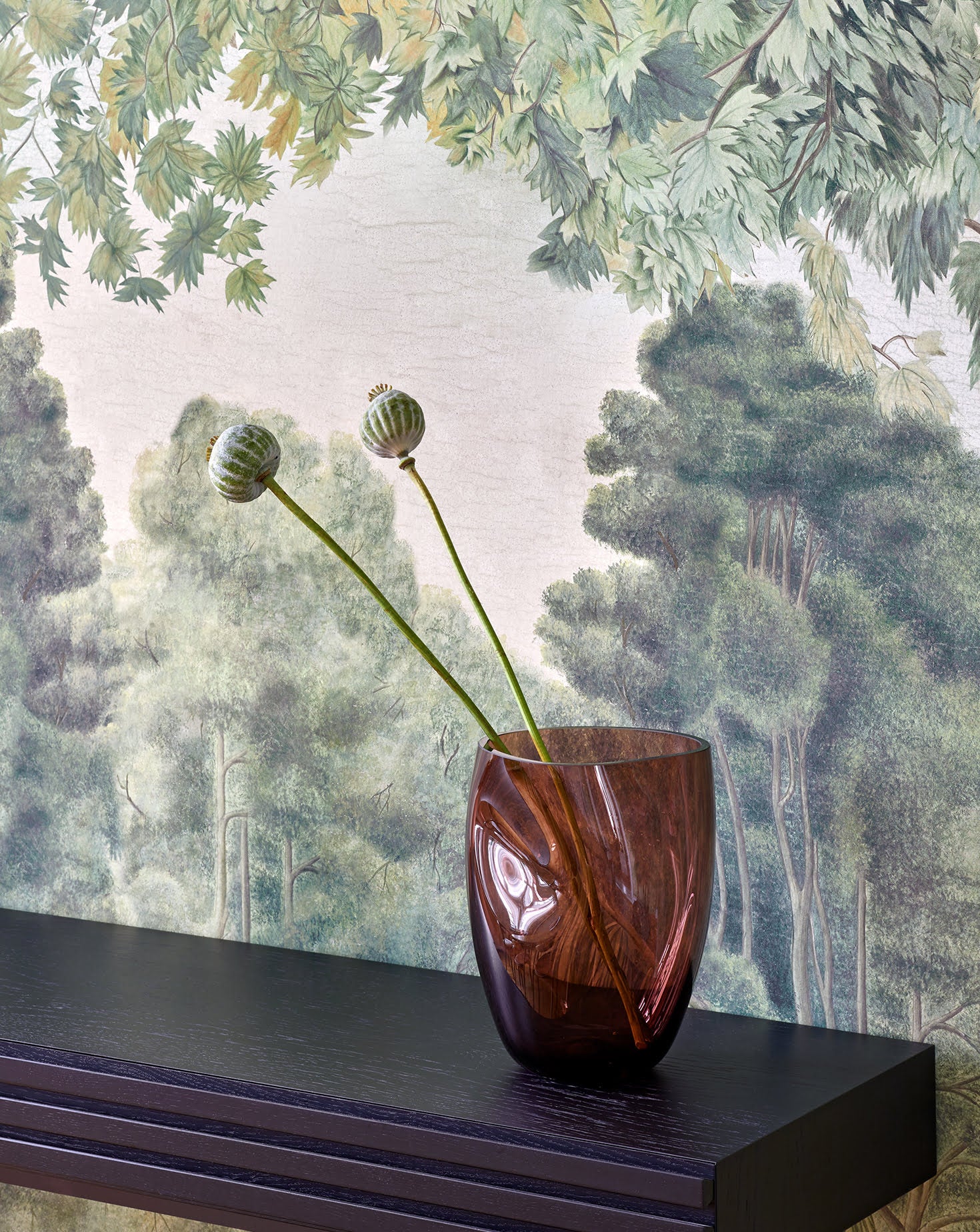 Supernova II Smoke Red Vase