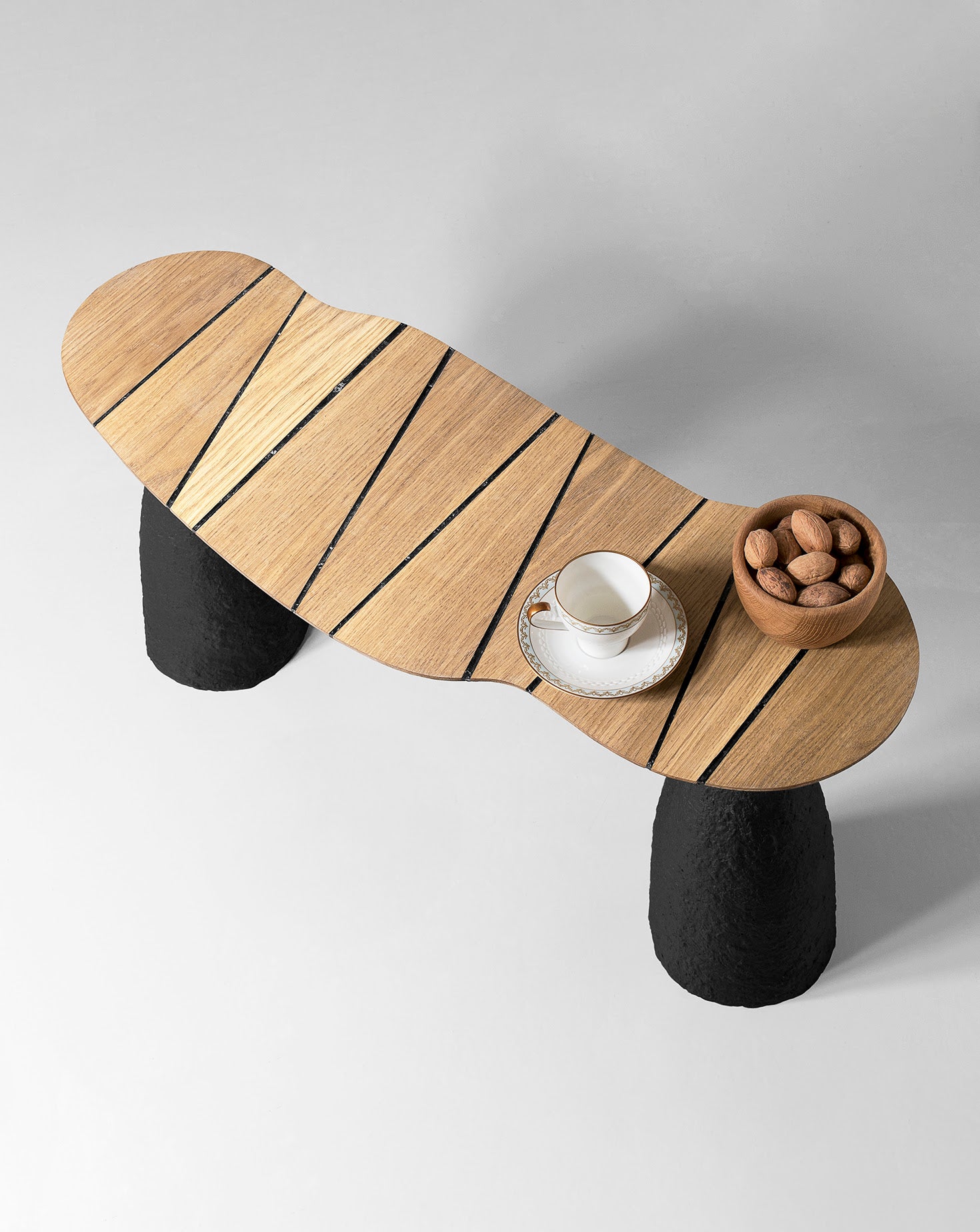 TOKI Sculptural Black Bench