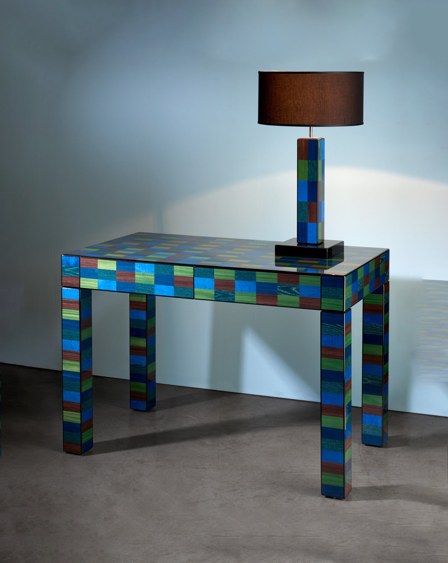 Venezia Wood and Inlay Veneer Desk