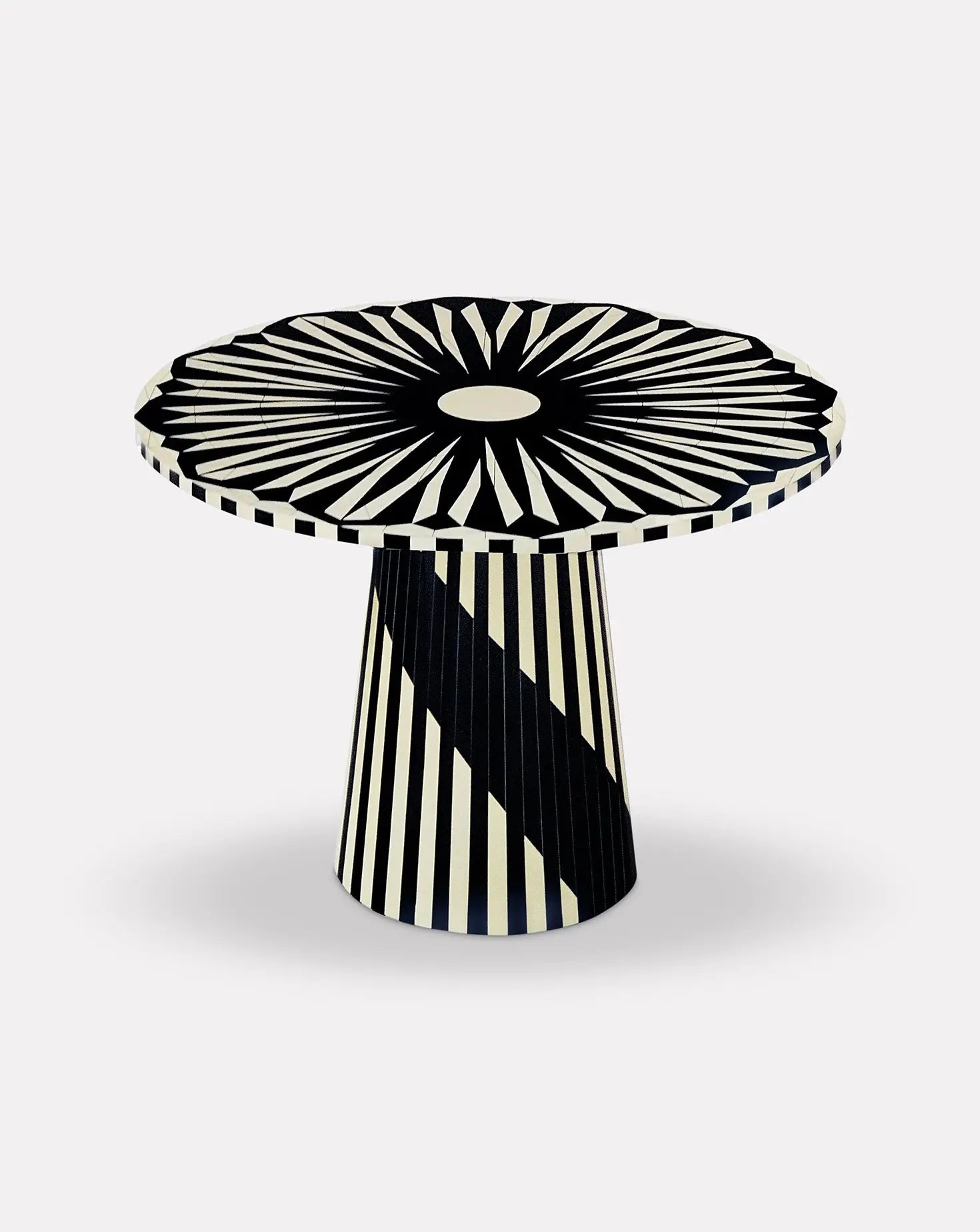 files/Matteo-Cibic-The-Circus-Side-Table-by-Scarlet-Splendour-_1.jpg