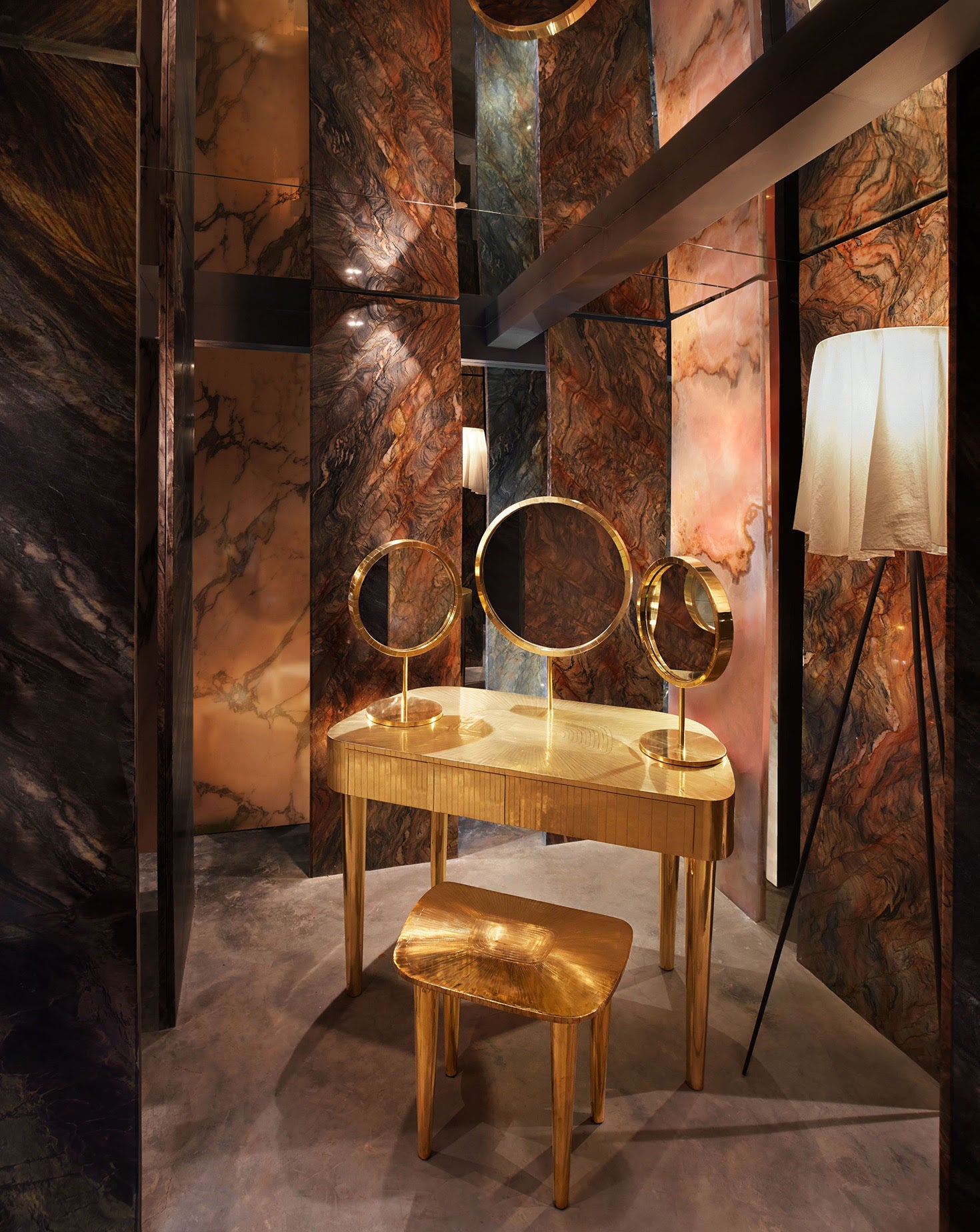 Matteo Cibic Woman in Paris Oro Dressing Table