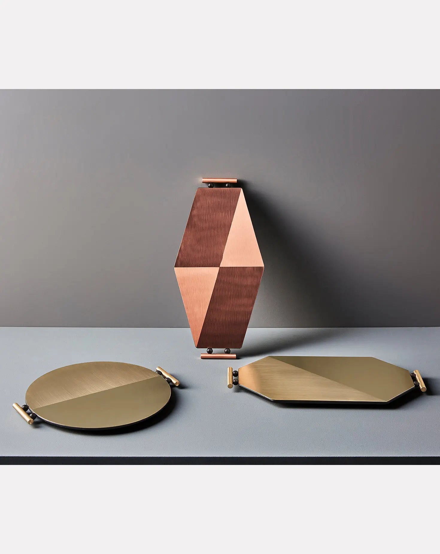 Octagonal Satin Tray Mingardo