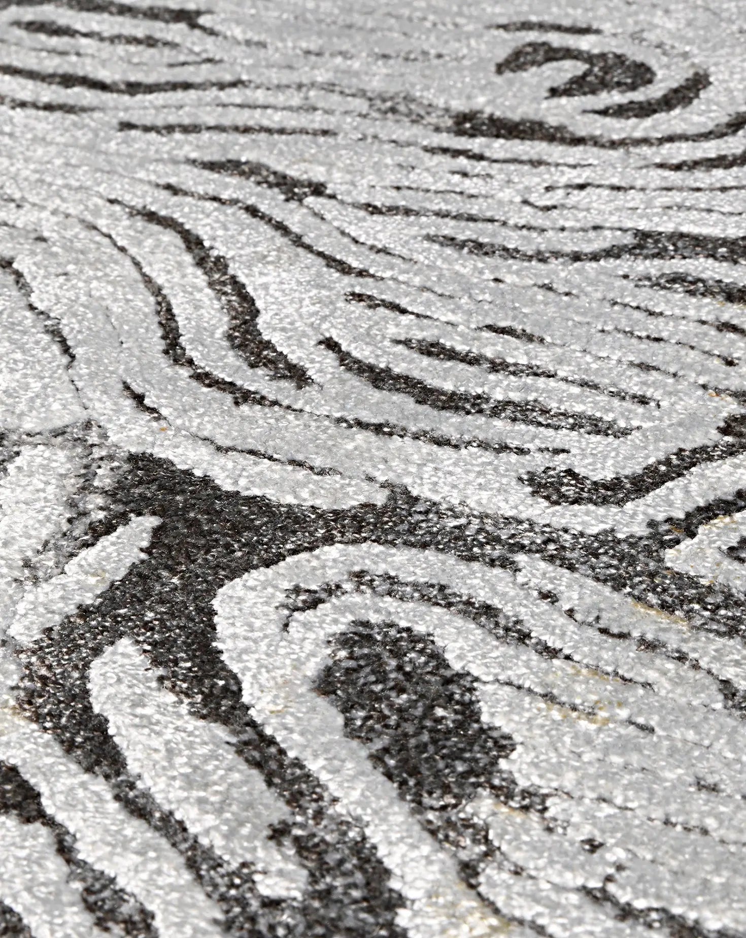 Onega Silver Taupe Rug Hands