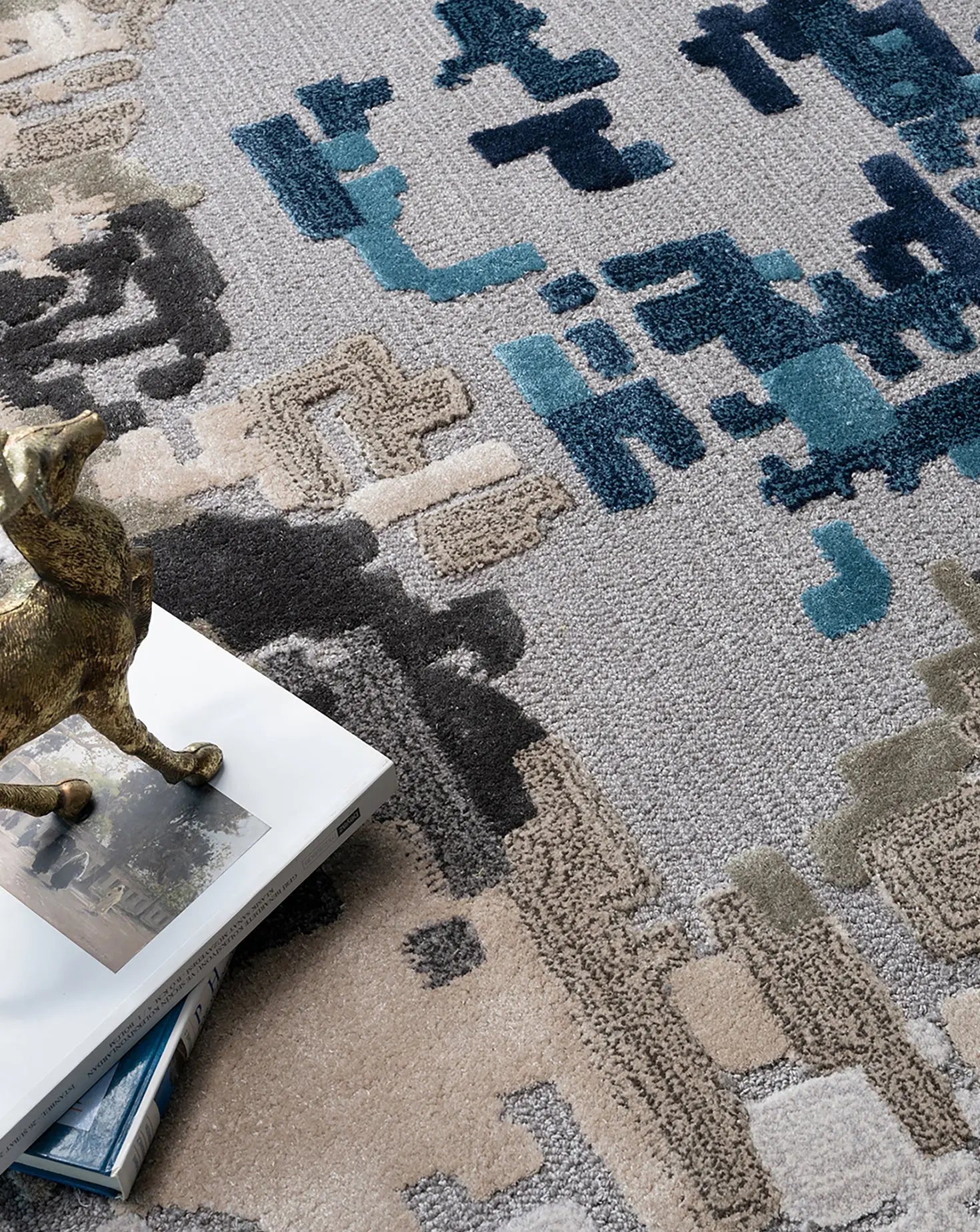 Pixel Rose Blue Rug Stepevi