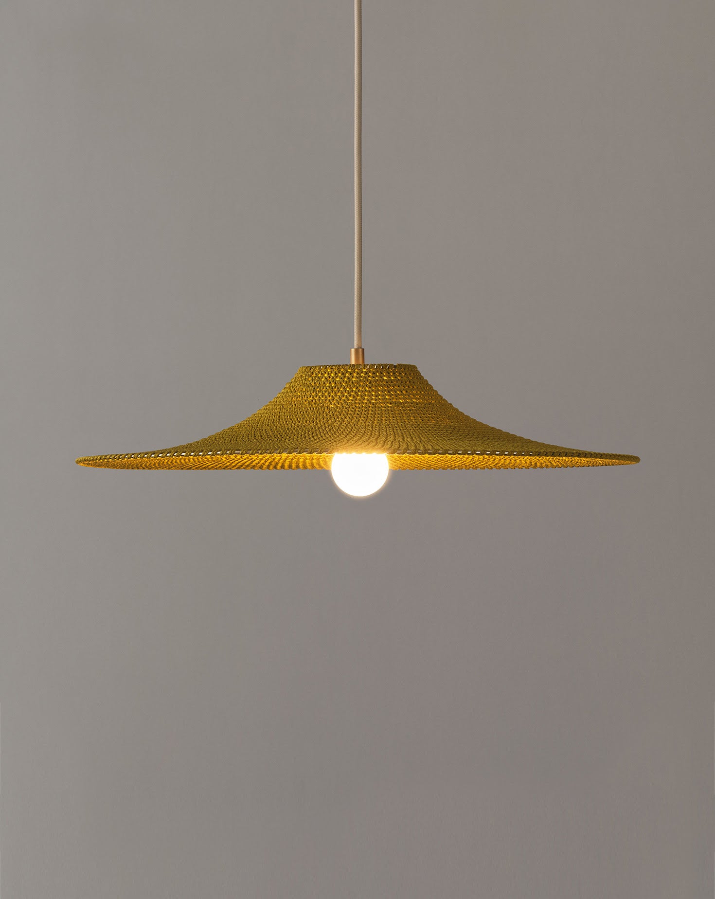 Simple Shade 01 Solid Green Gold Pendant