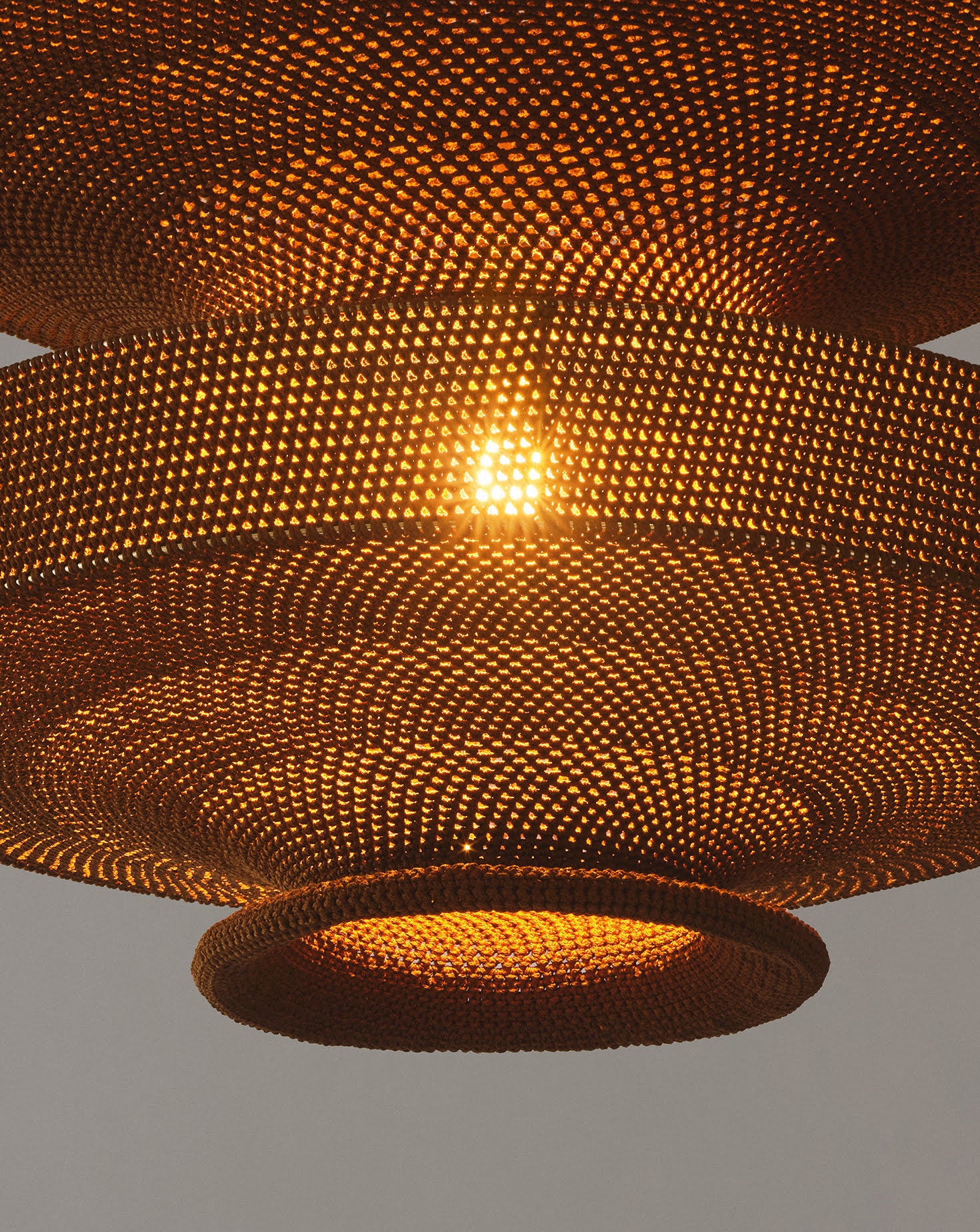 Sonne Solid Nut Pendant