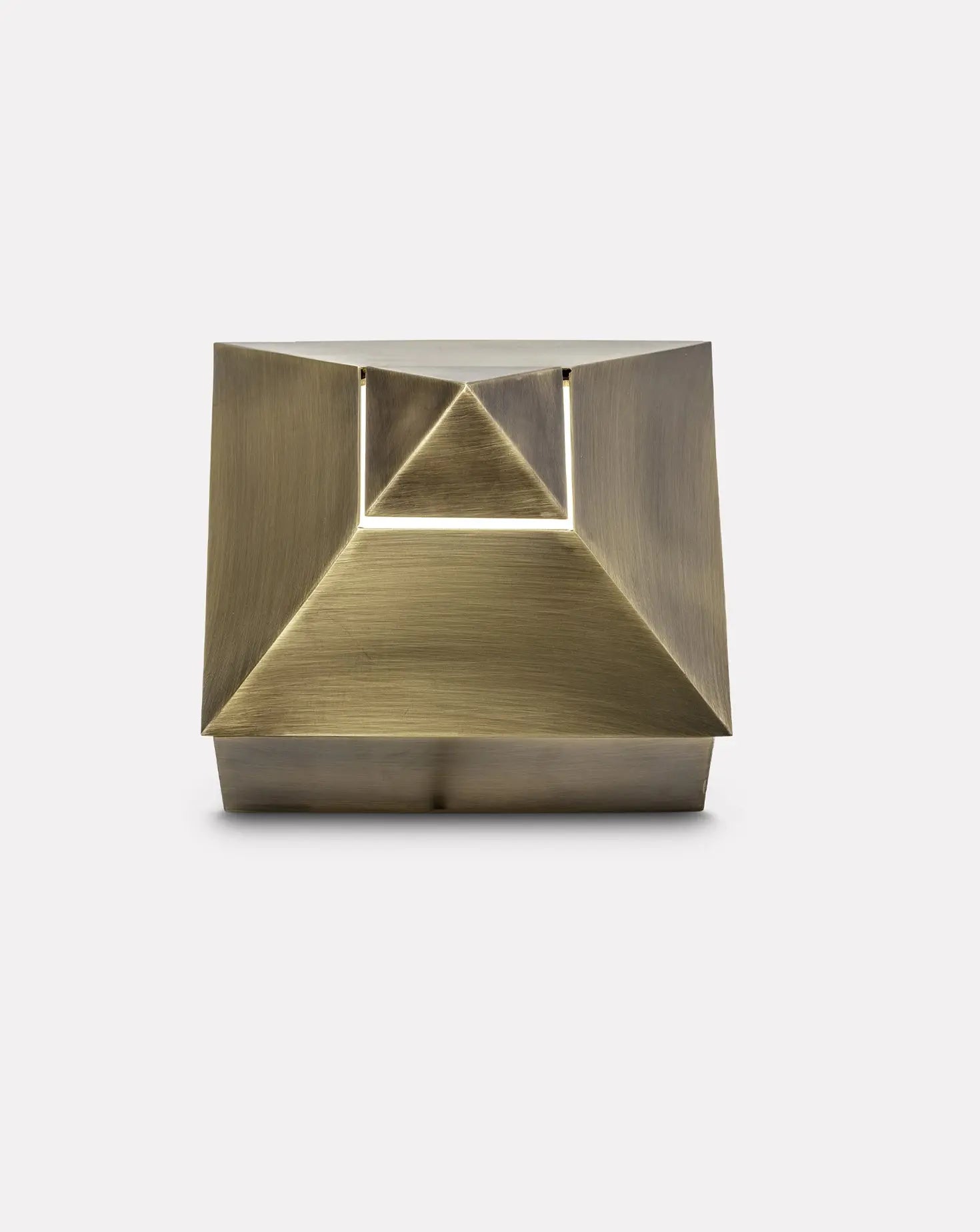 Stud Sconce Duistt