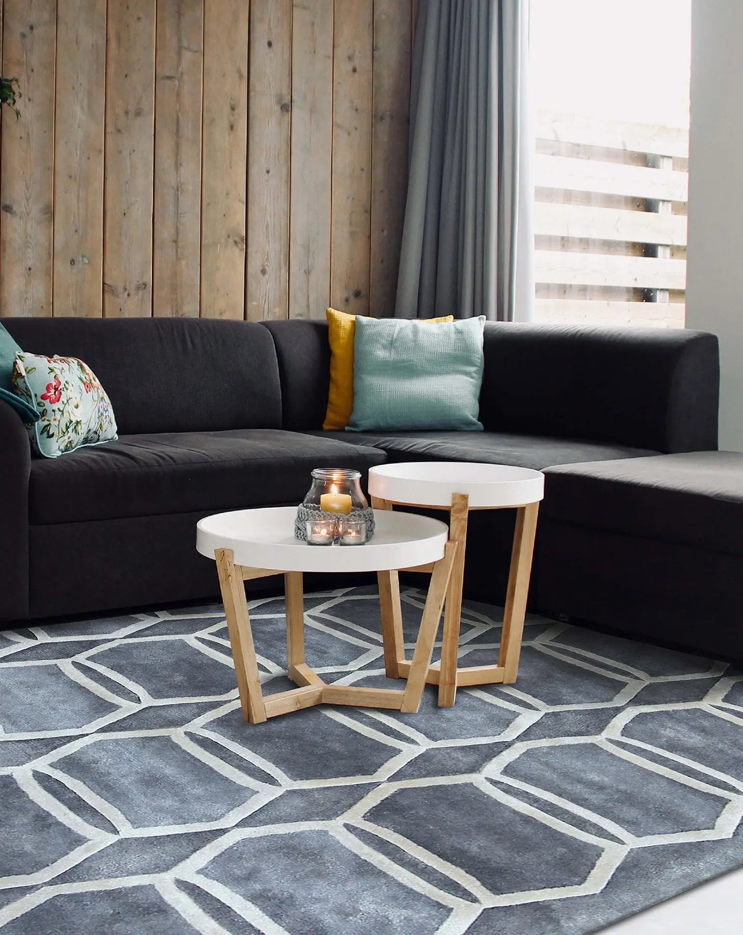 Trapeza Taupe Grey Rug Hands