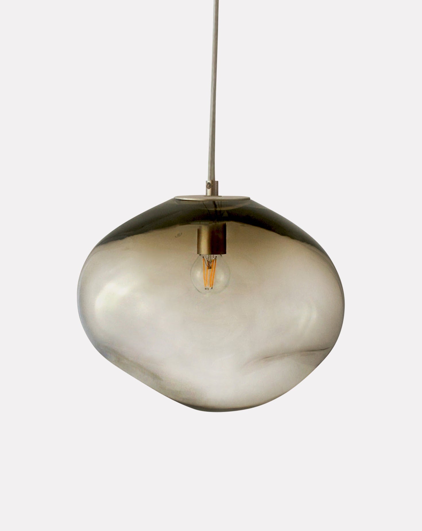 Haumea Amorph I Silver Smoke Pendant