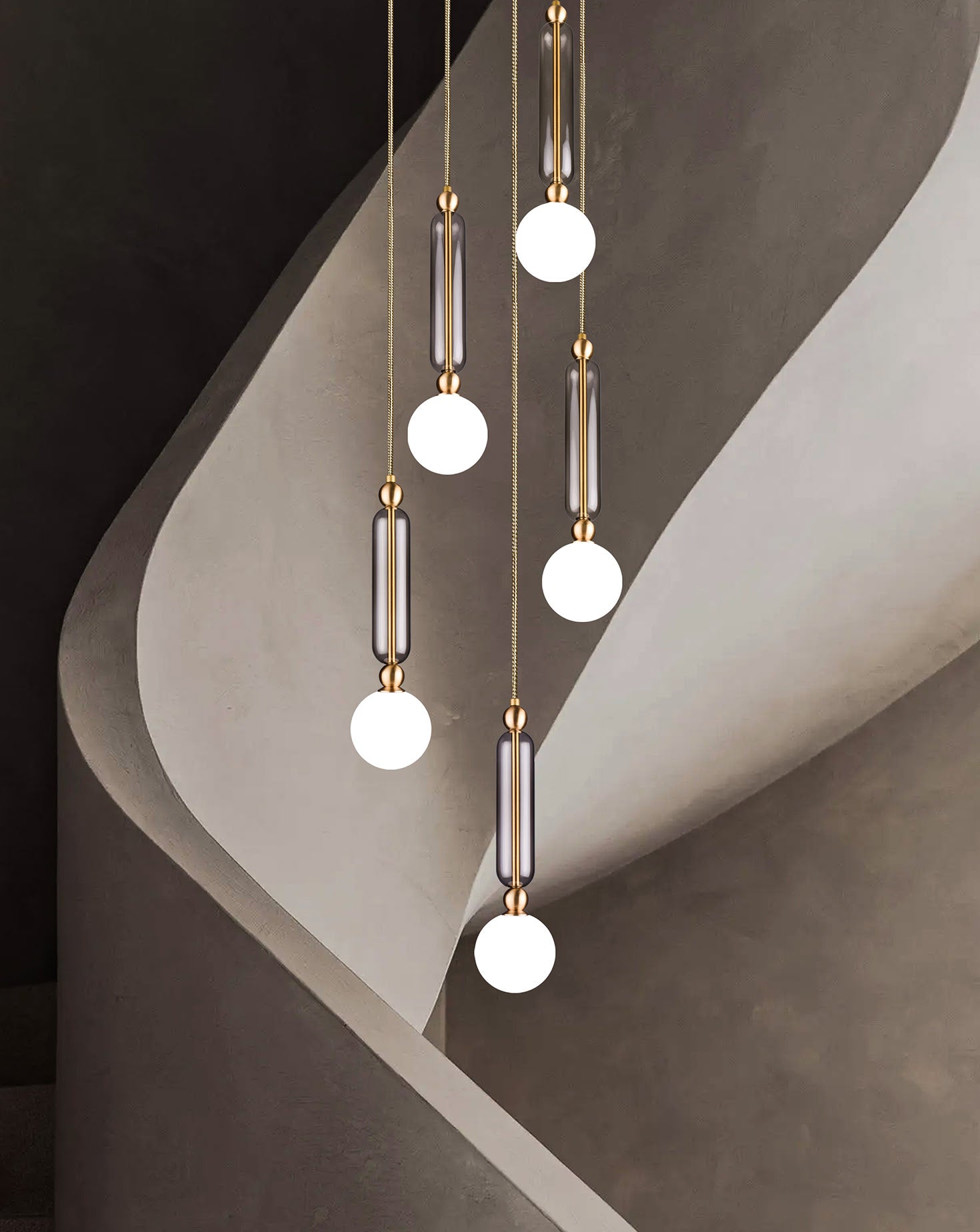 Case Cluster Pendant