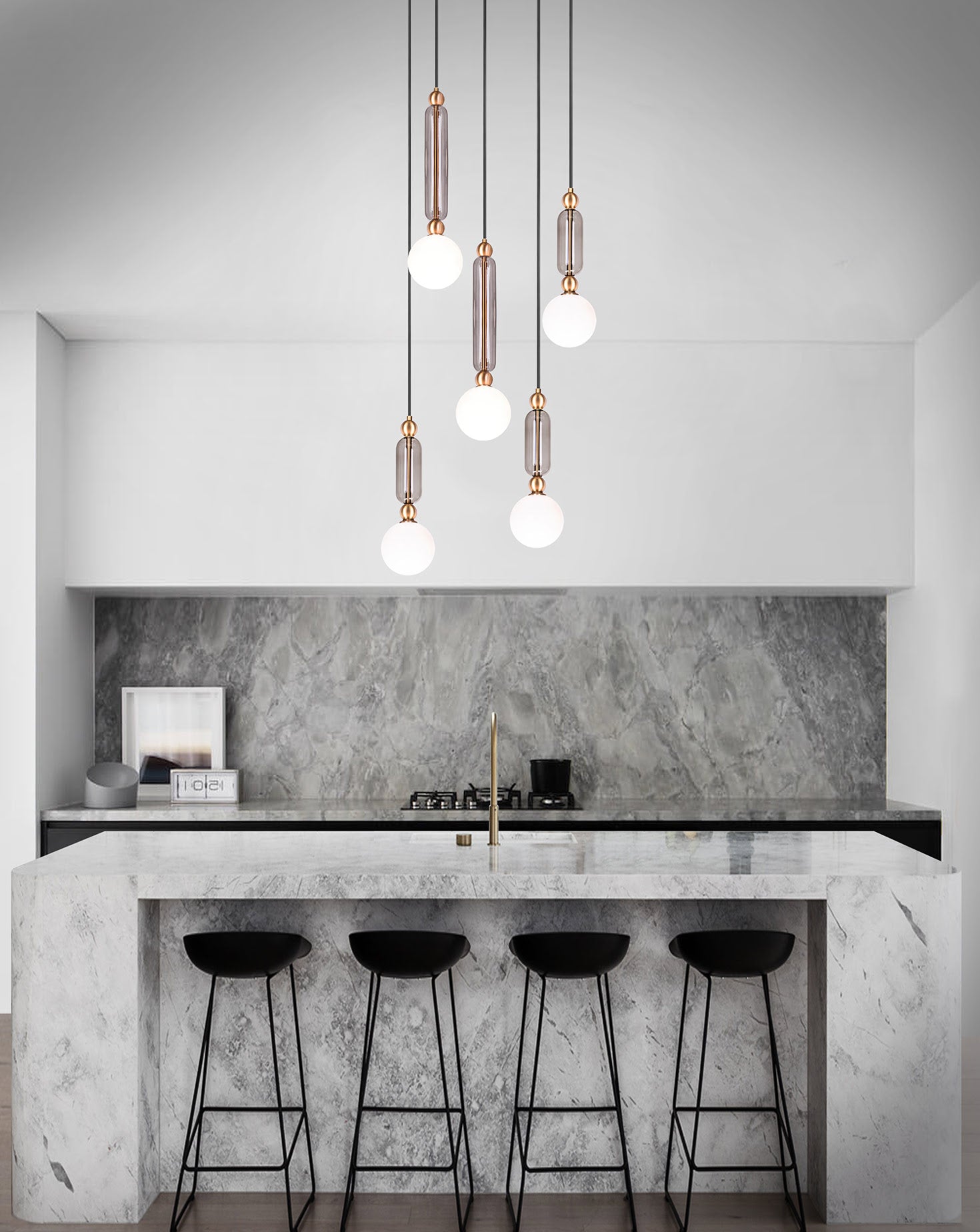 Case Cluster Pendant