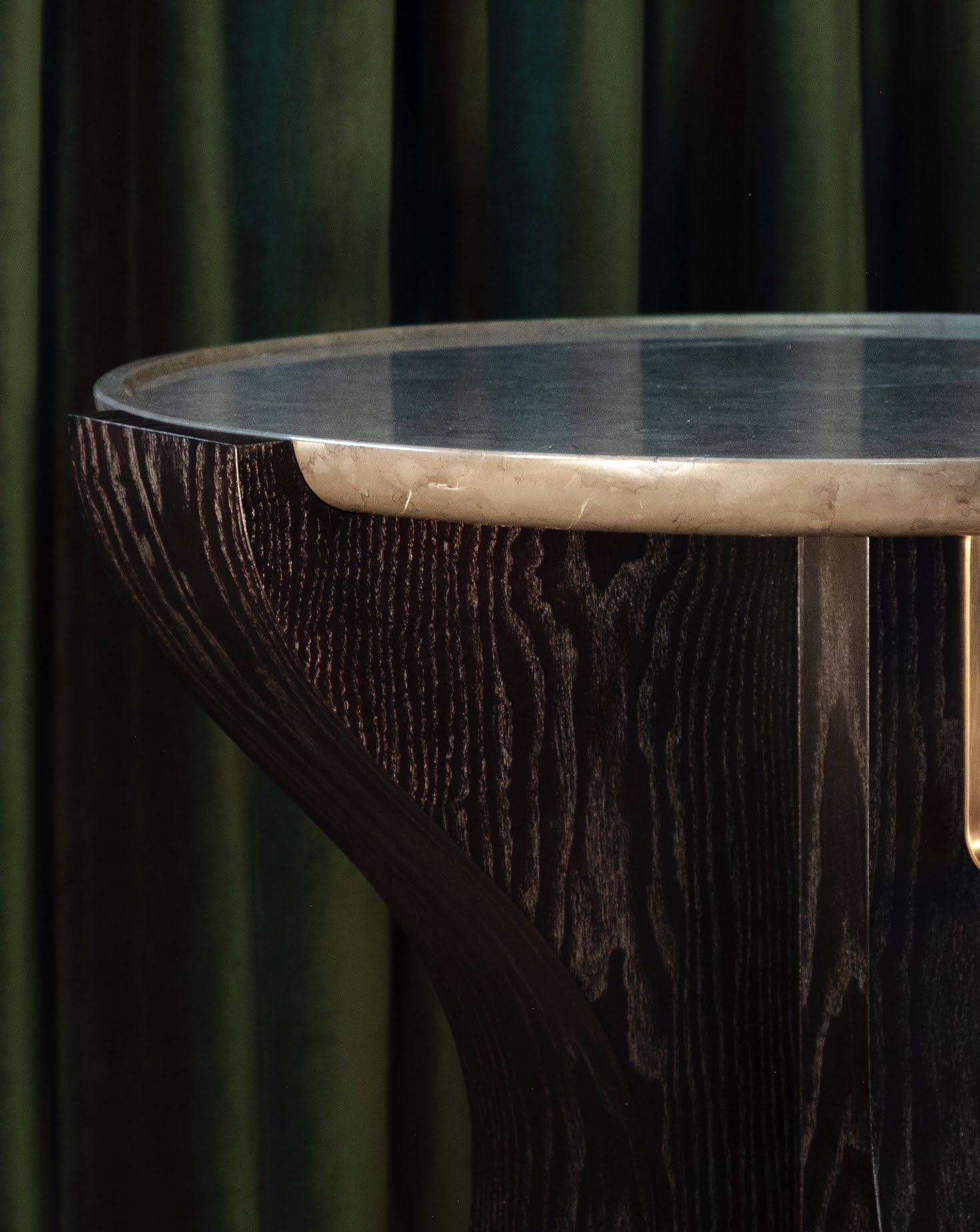 Grenfell Bar Table