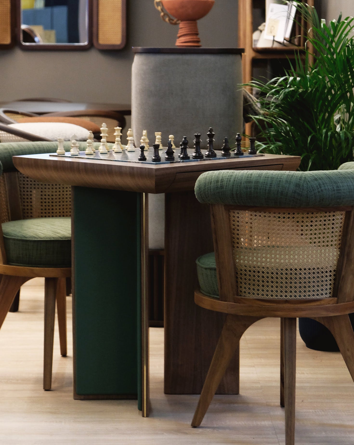 Howard Chess Table