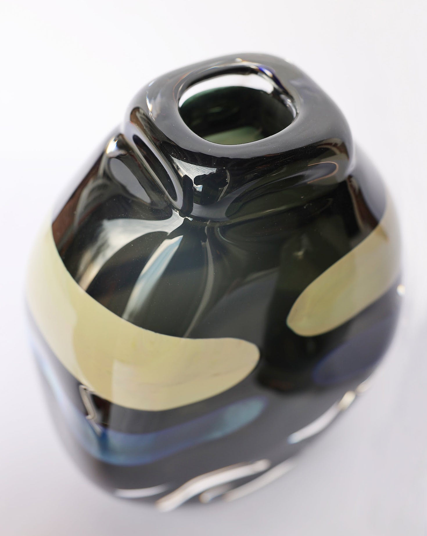 KAIHO III Sculptural Glass Vessel