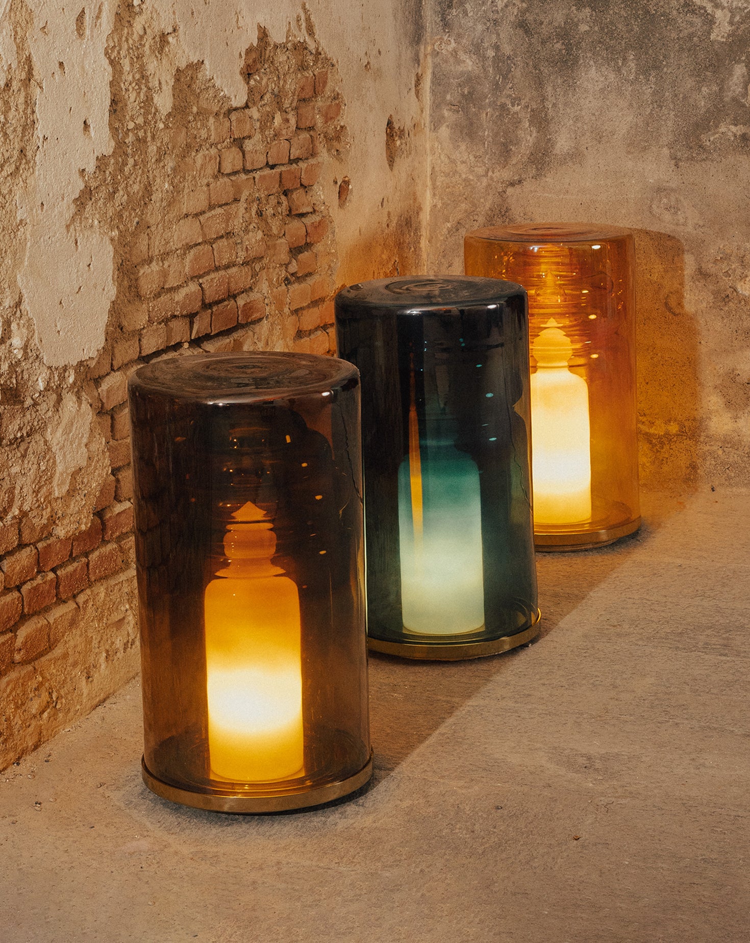 Vista Brass Deep Teal Stool Lamp