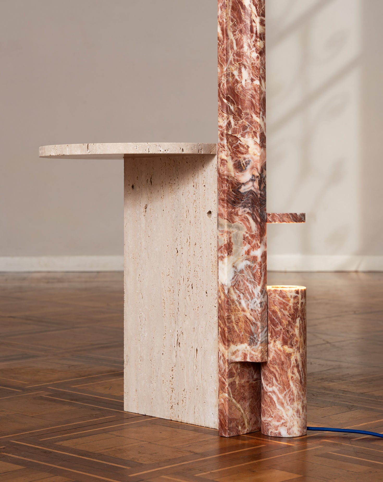 MOSTRO II Marble Side Table