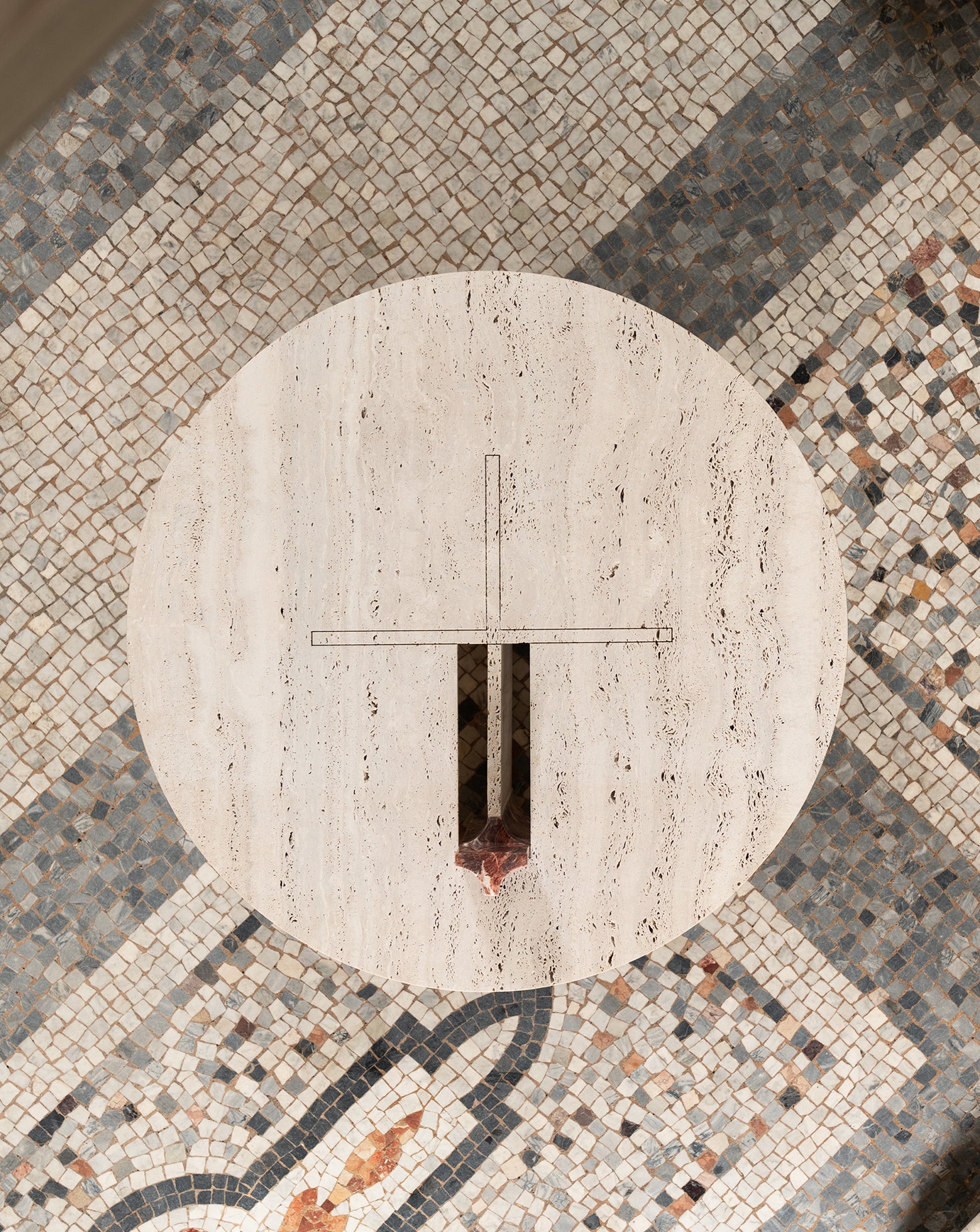 MOSTRO V Marble Coffee Table