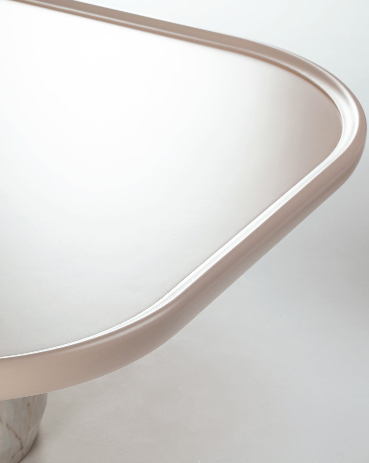 Poppy Estremoz Dining Table