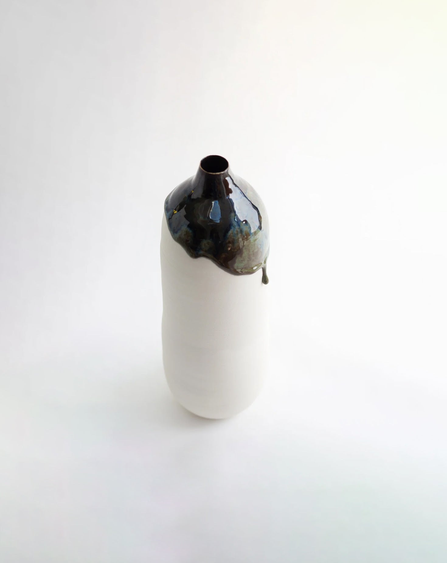 Tall Tenmoku White Porcelain Moon Jar