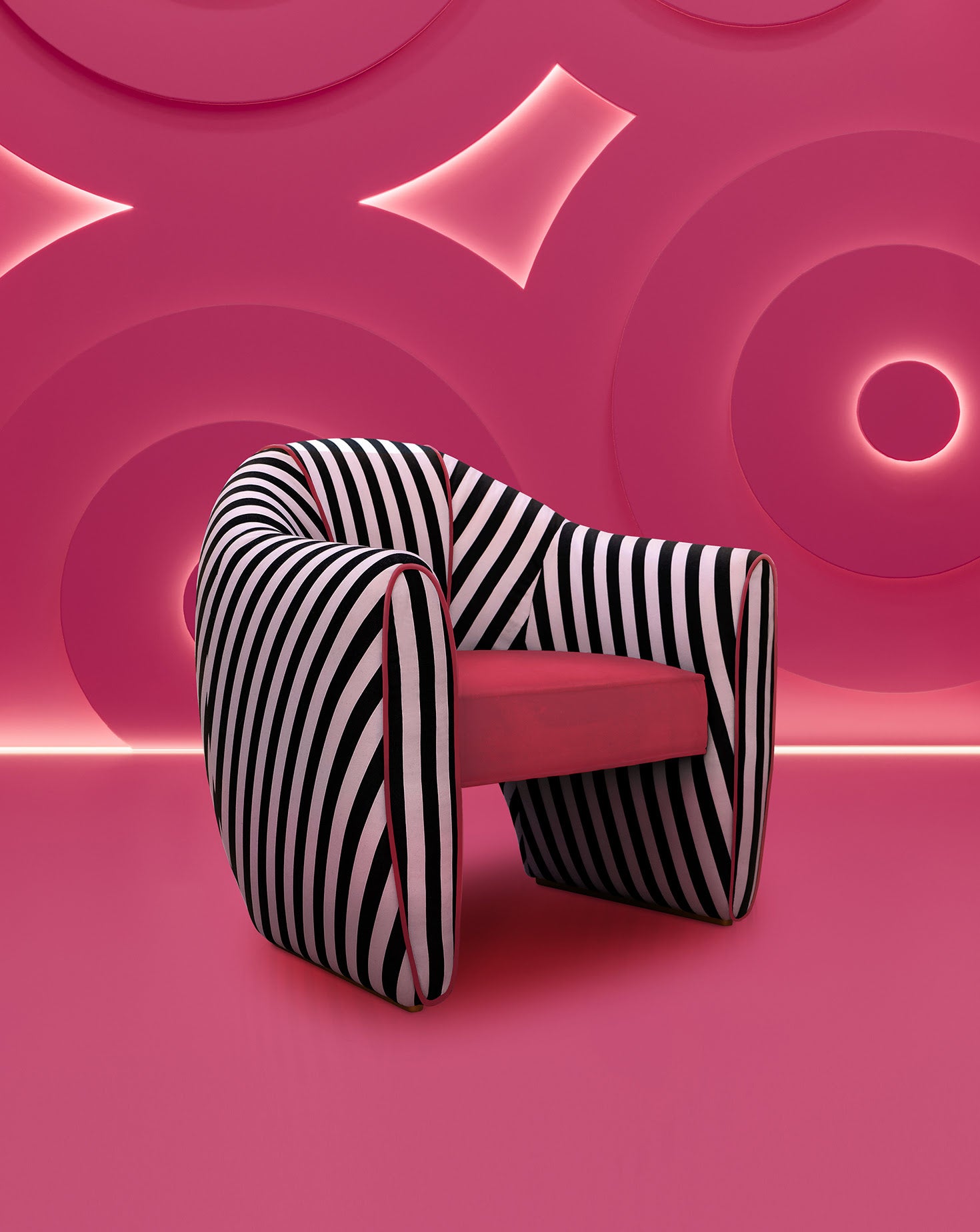 Viginti XX Armchair