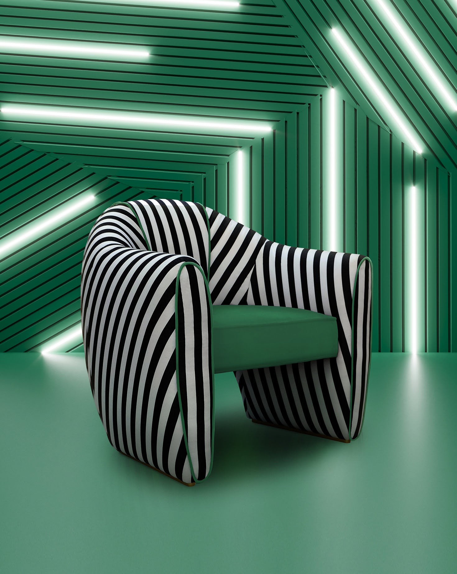 Viginti XX Armchair