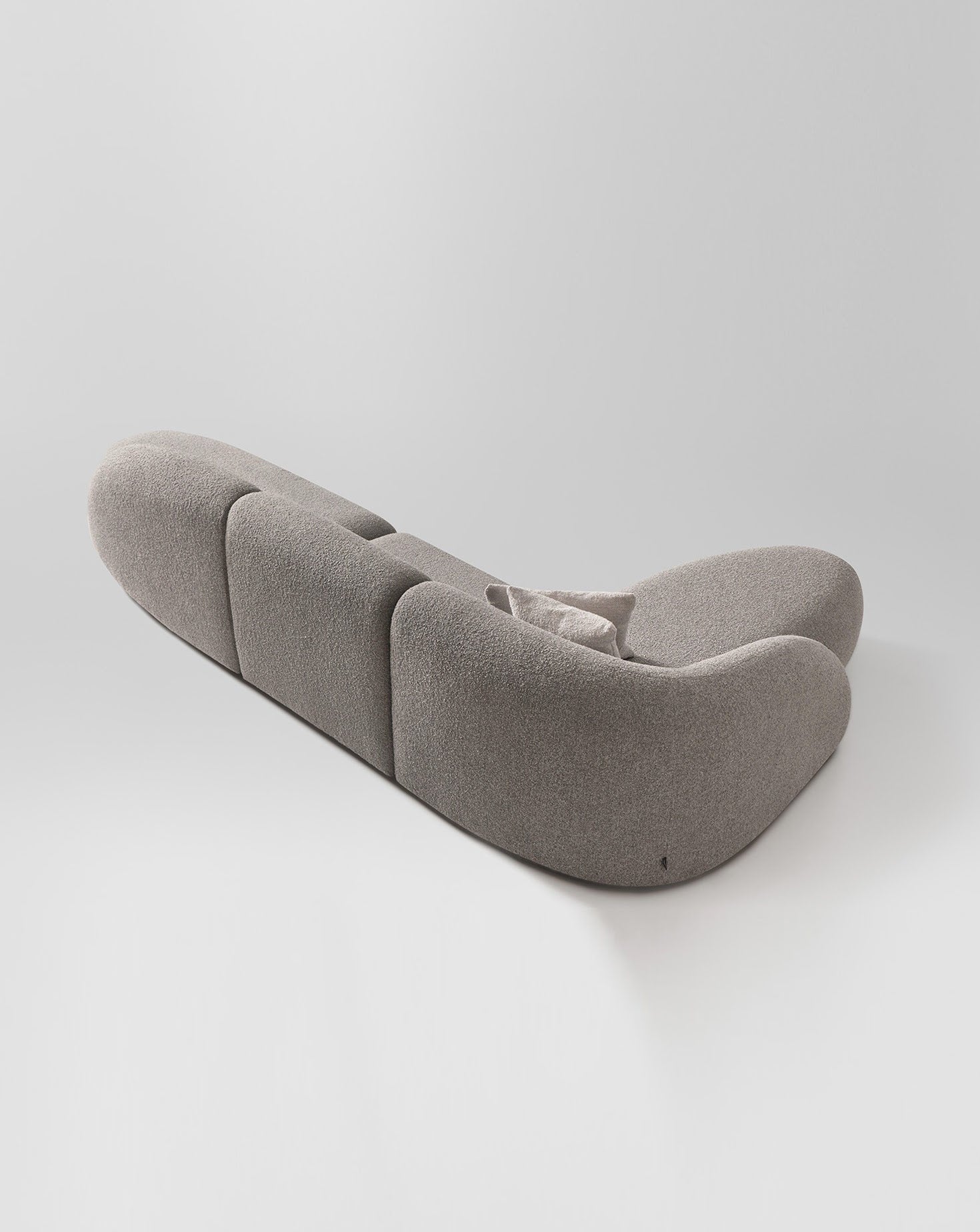 Beluga Sofa with Chaise Longue