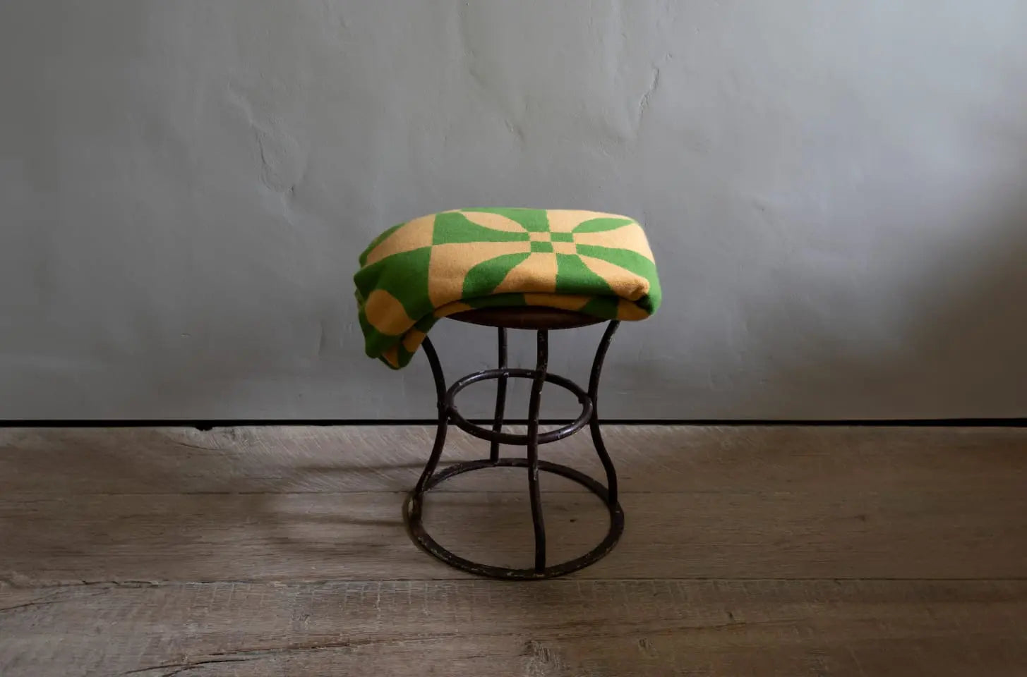 Cushions-Throws curiospace