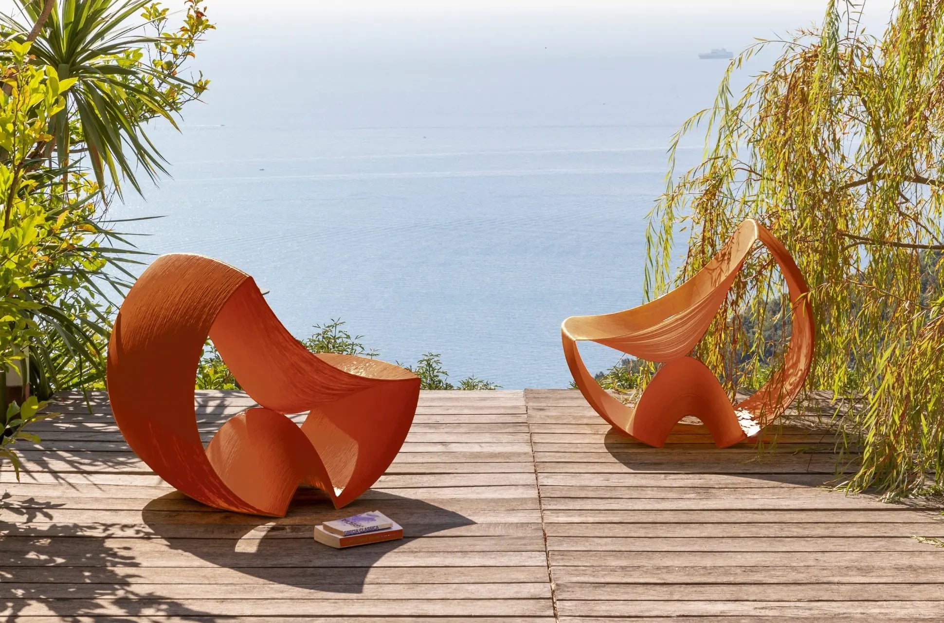 Outdoor-Furniture curiospace