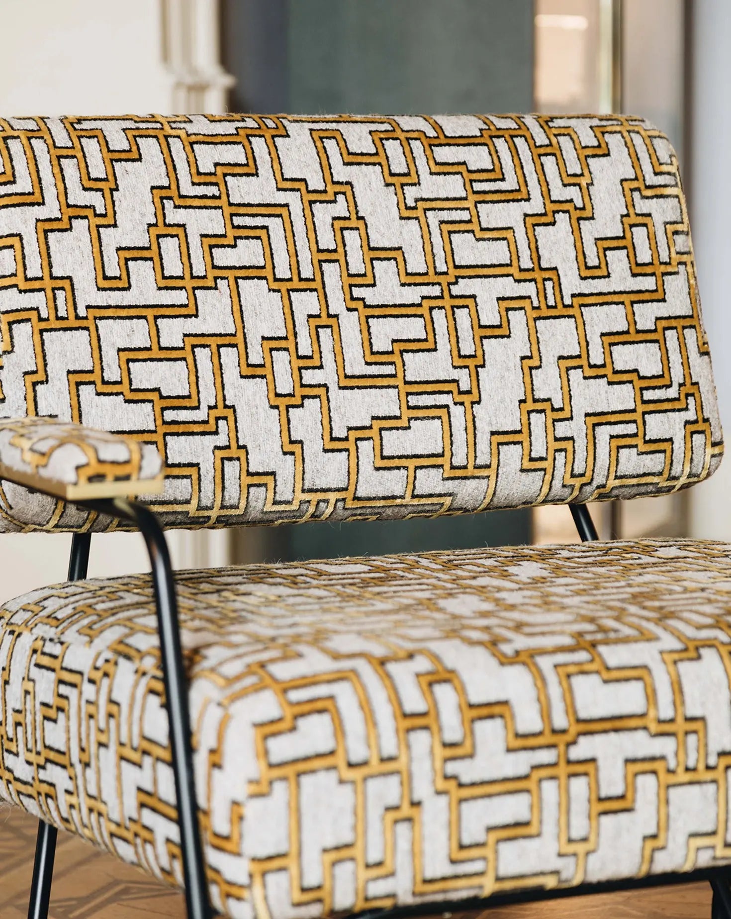 Apollo Pattern Armchair Duistt