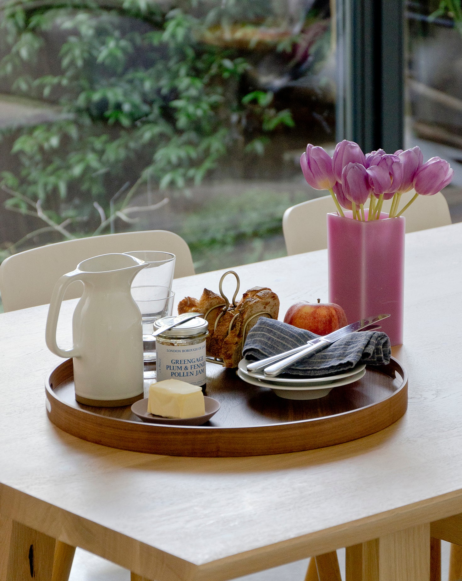 Busboy 450 Walnut Serving Tray Wireworks