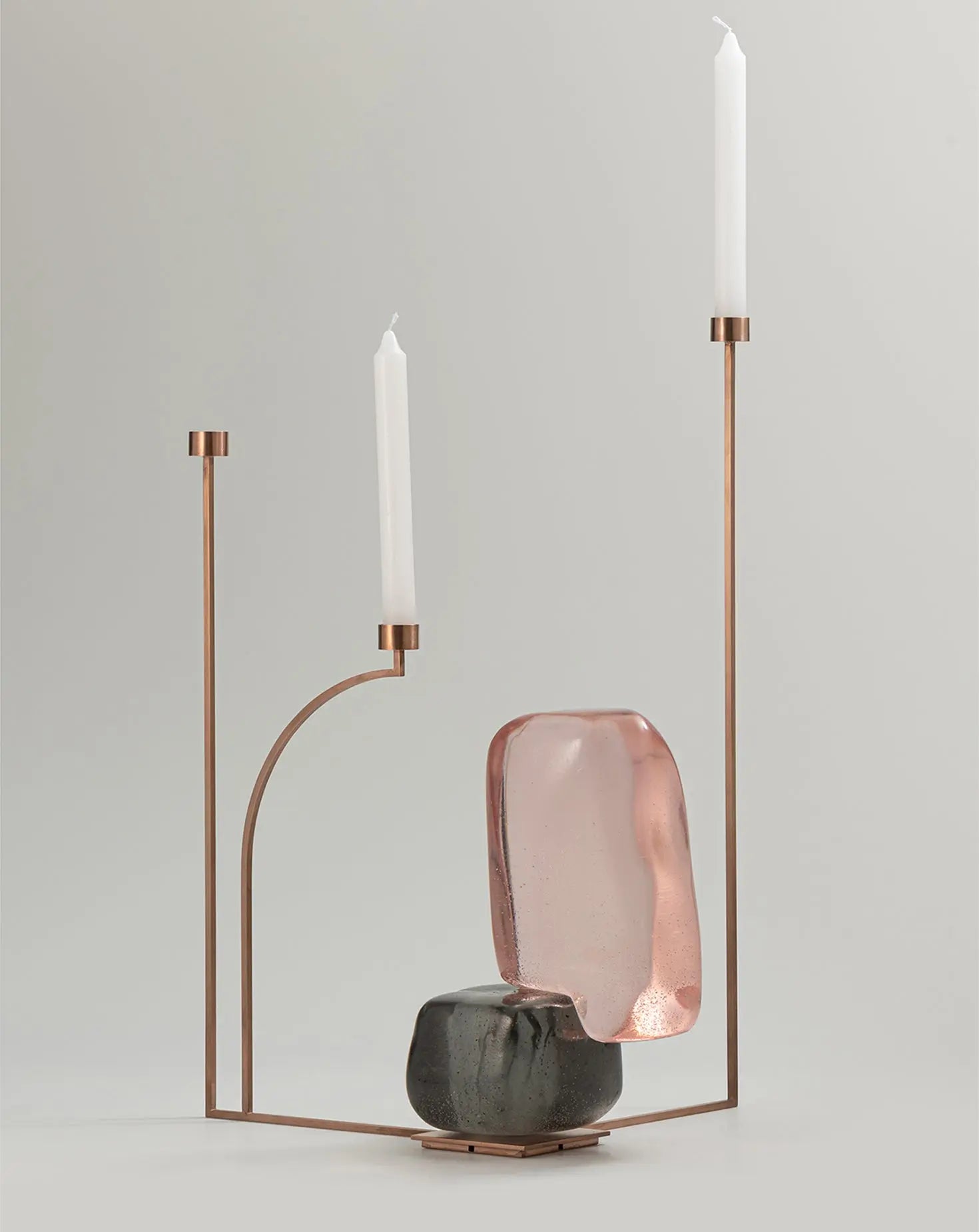 Merlin Black Pink Candleholder Mireille